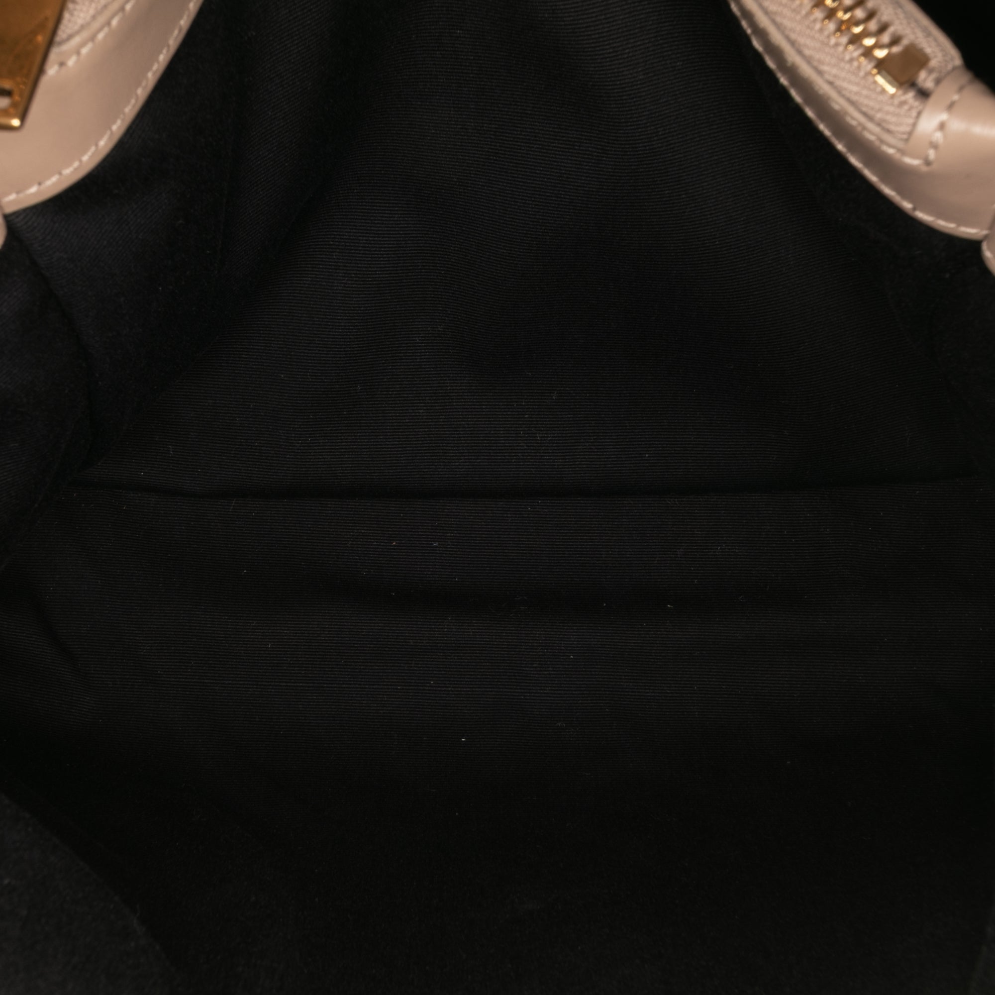 Saint Laurent Medium Matelasse Calfskin Monogram LouLou Shoulder Bag - image 5