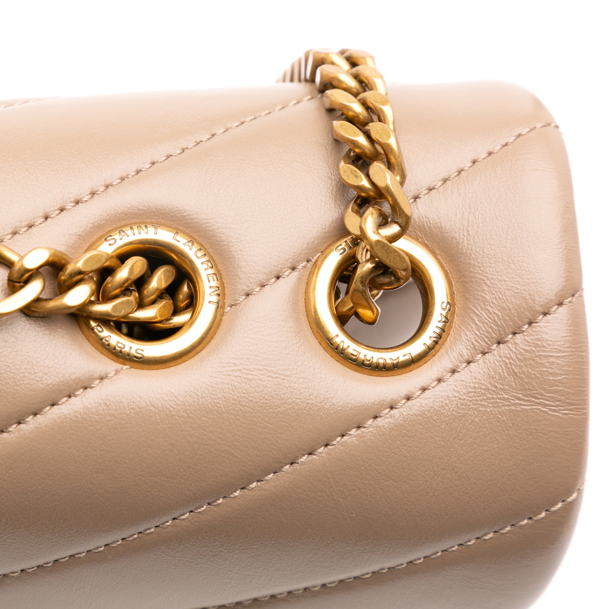 Saint Laurent Medium Matelasse Calfskin Monogram LouLou Shoulder Bag - image 9