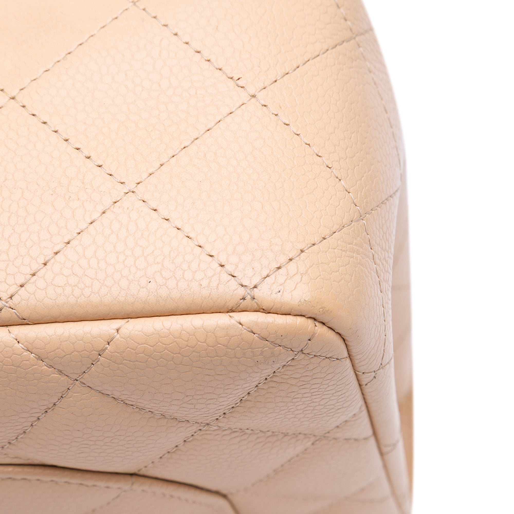 Chanel Jumbo Classic Caviar Double Flap - image 10