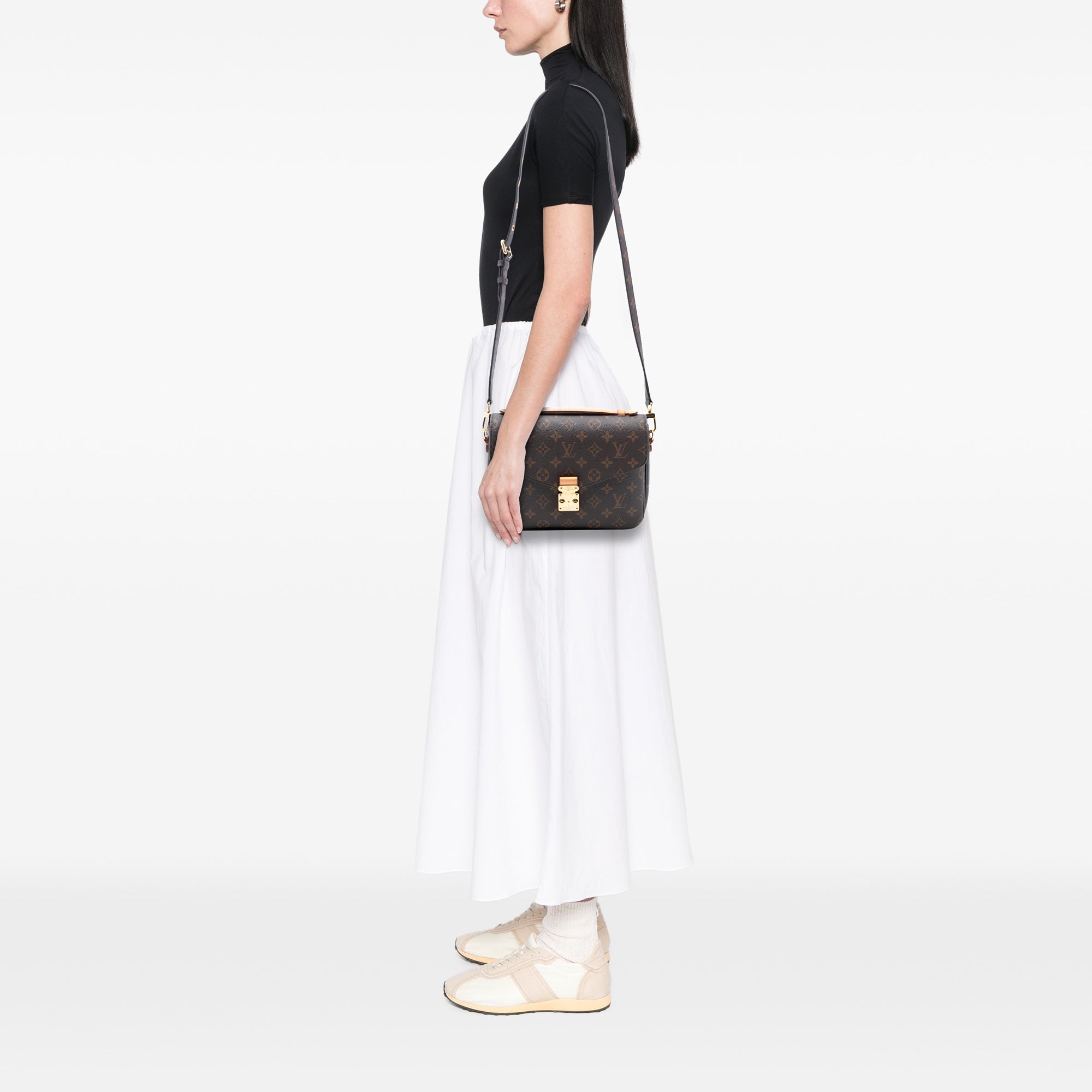 Louis Vuitton Monogram Pochette Metis - image 7