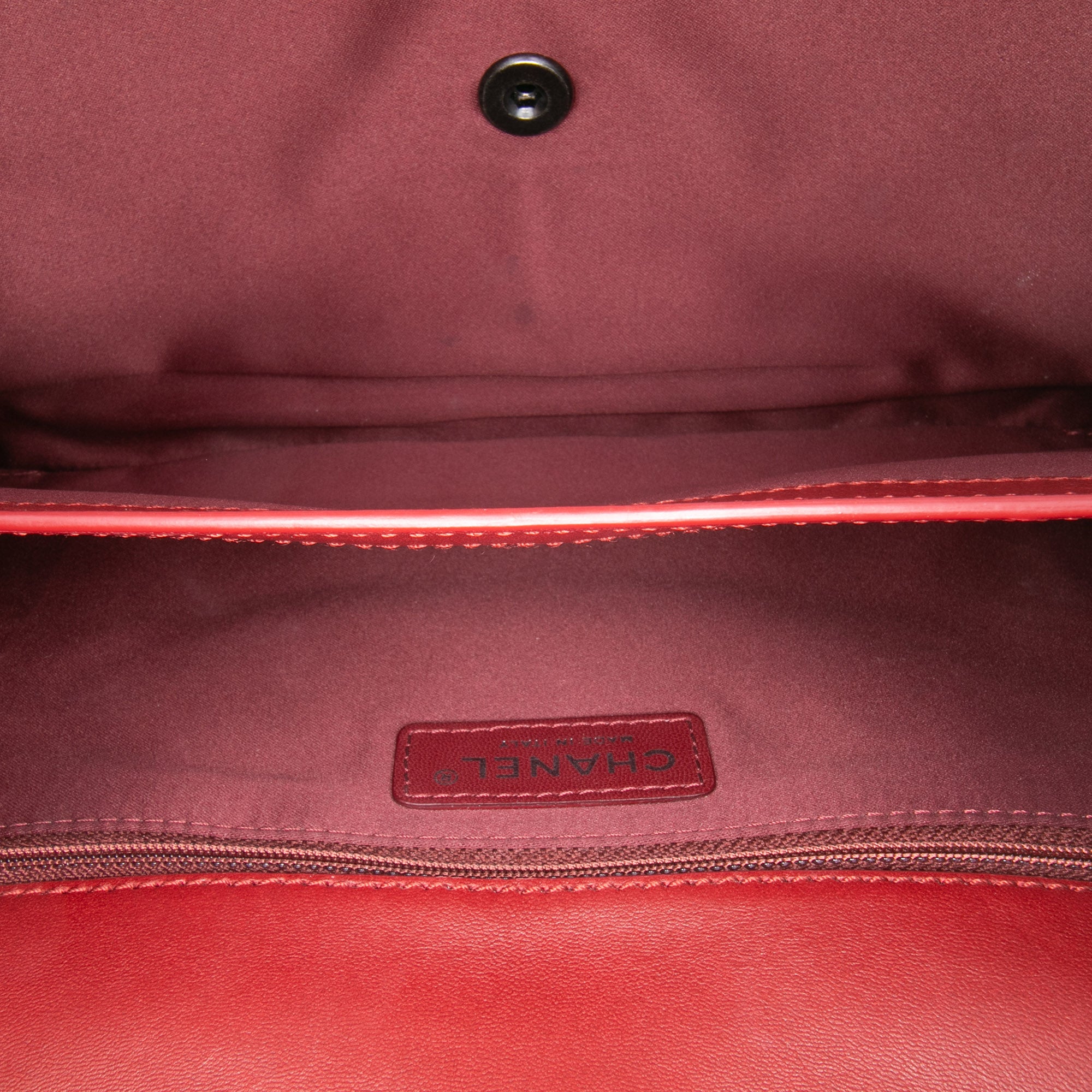 Chanel Medium Quilted Lambskin Citizen Flap - image 4