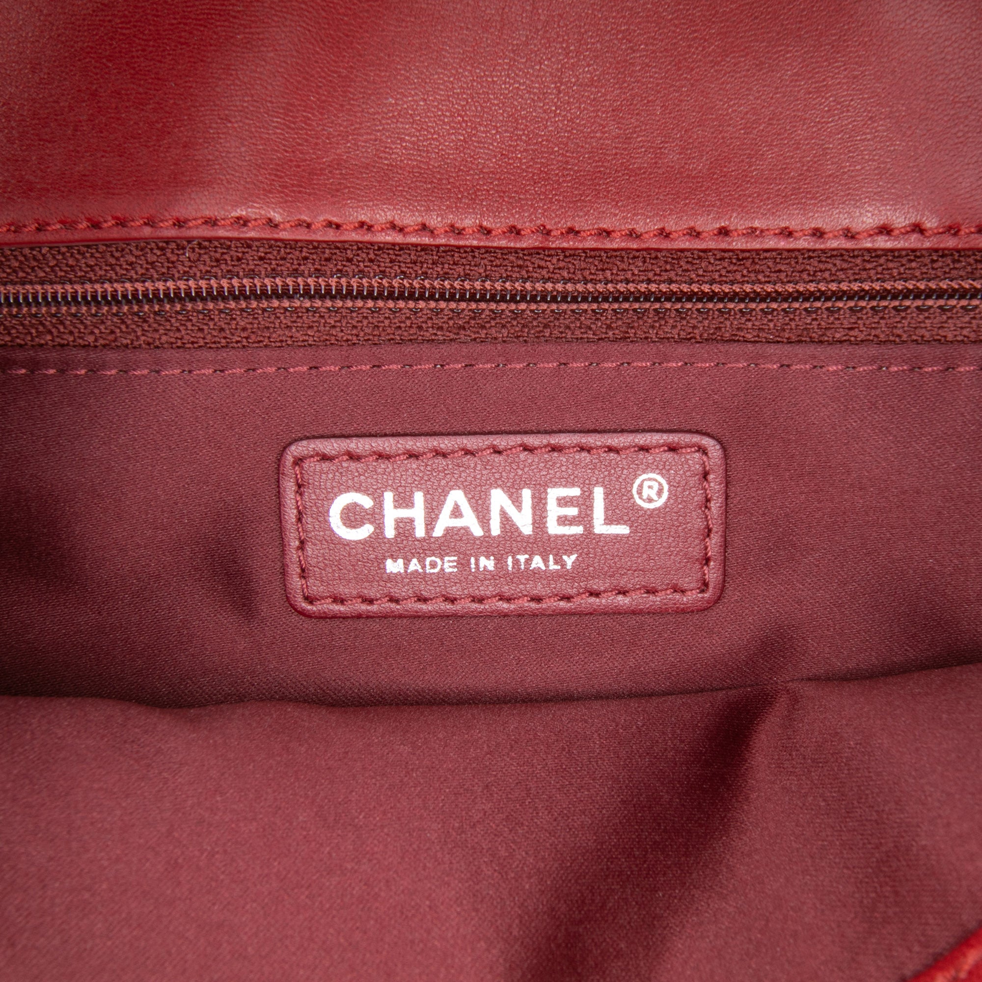 Chanel Medium Quilted Lambskin Citizen Flap - image 5
