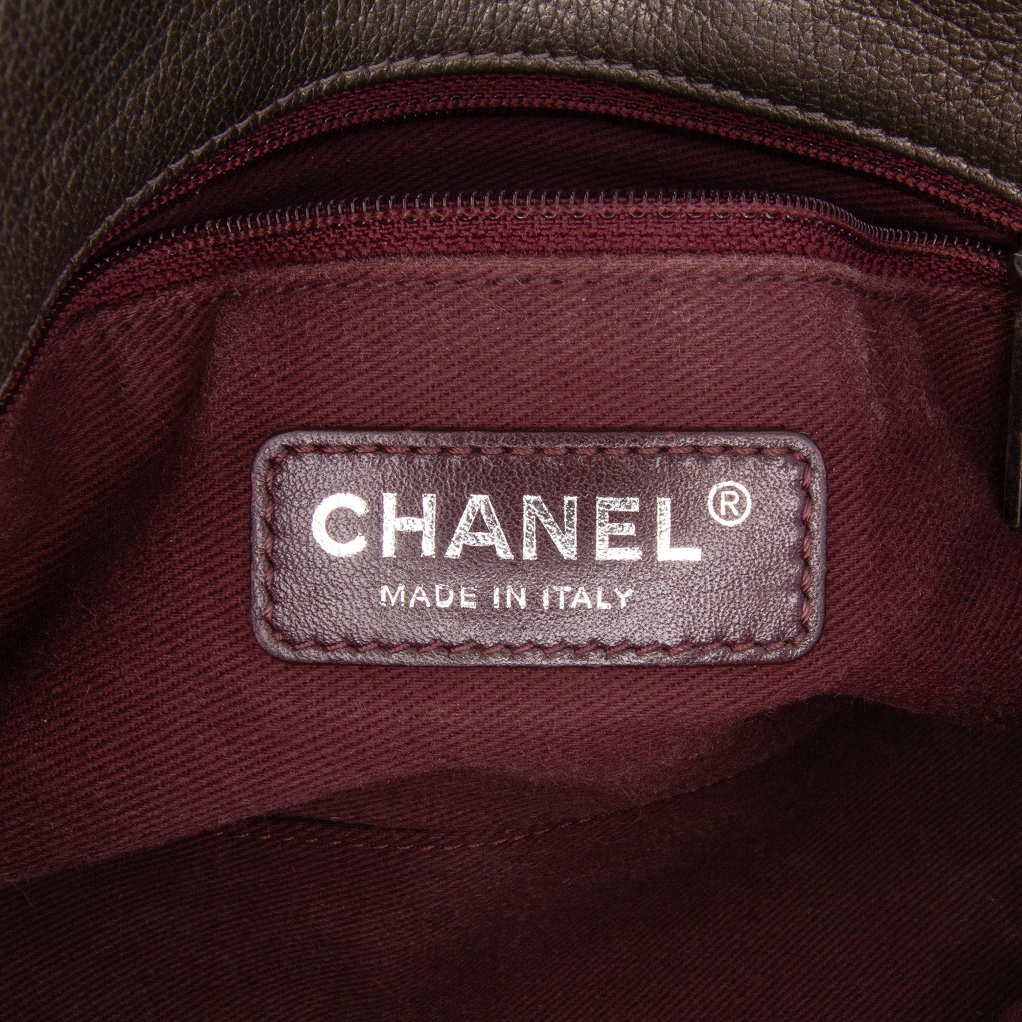 Chanel Paris-Salzburg Small Quilted Metallic Goatskin Twisted Chain Flap - image 5
