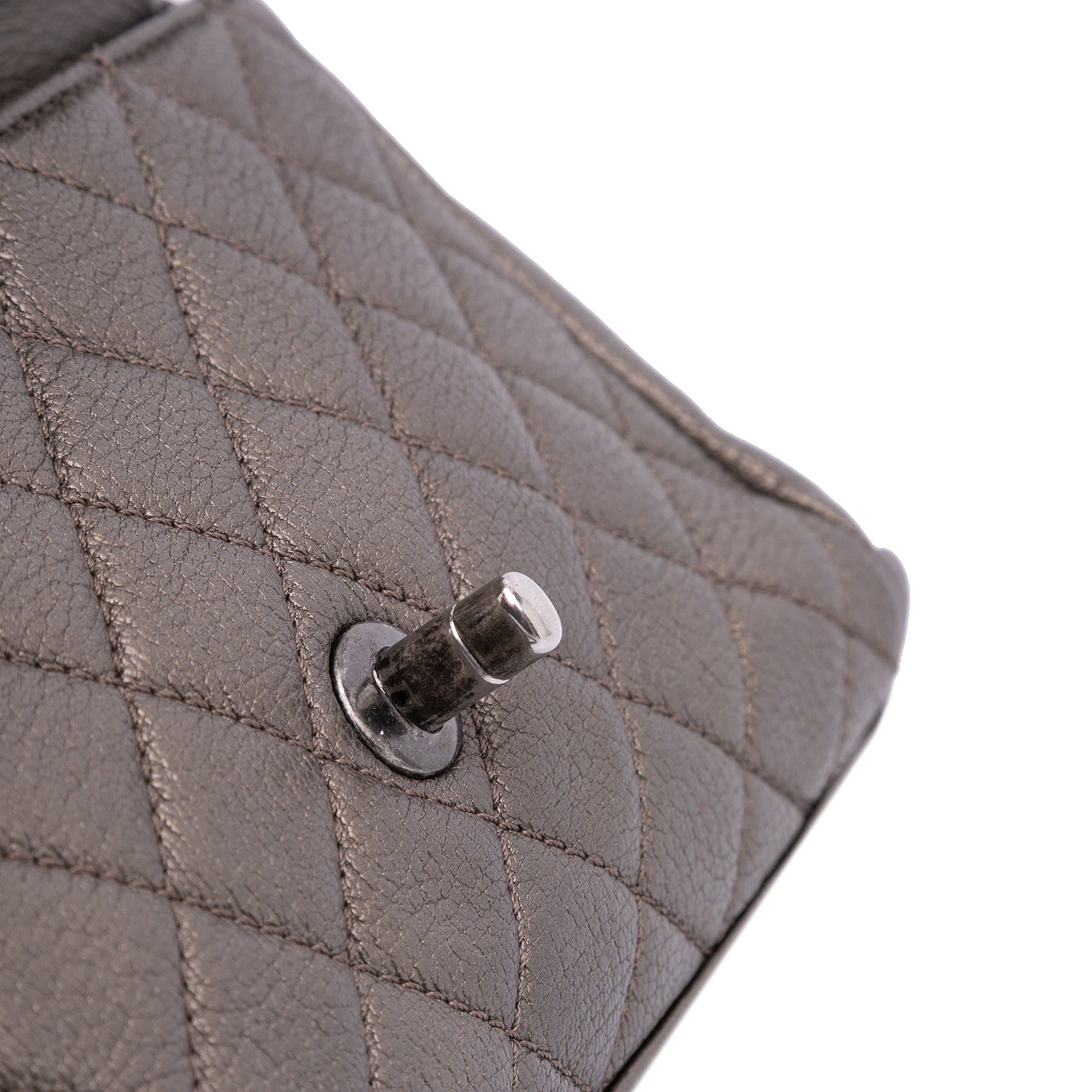 Chanel Paris-Salzburg Small Quilted Metallic Goatskin Twisted Chain Flap - image 7