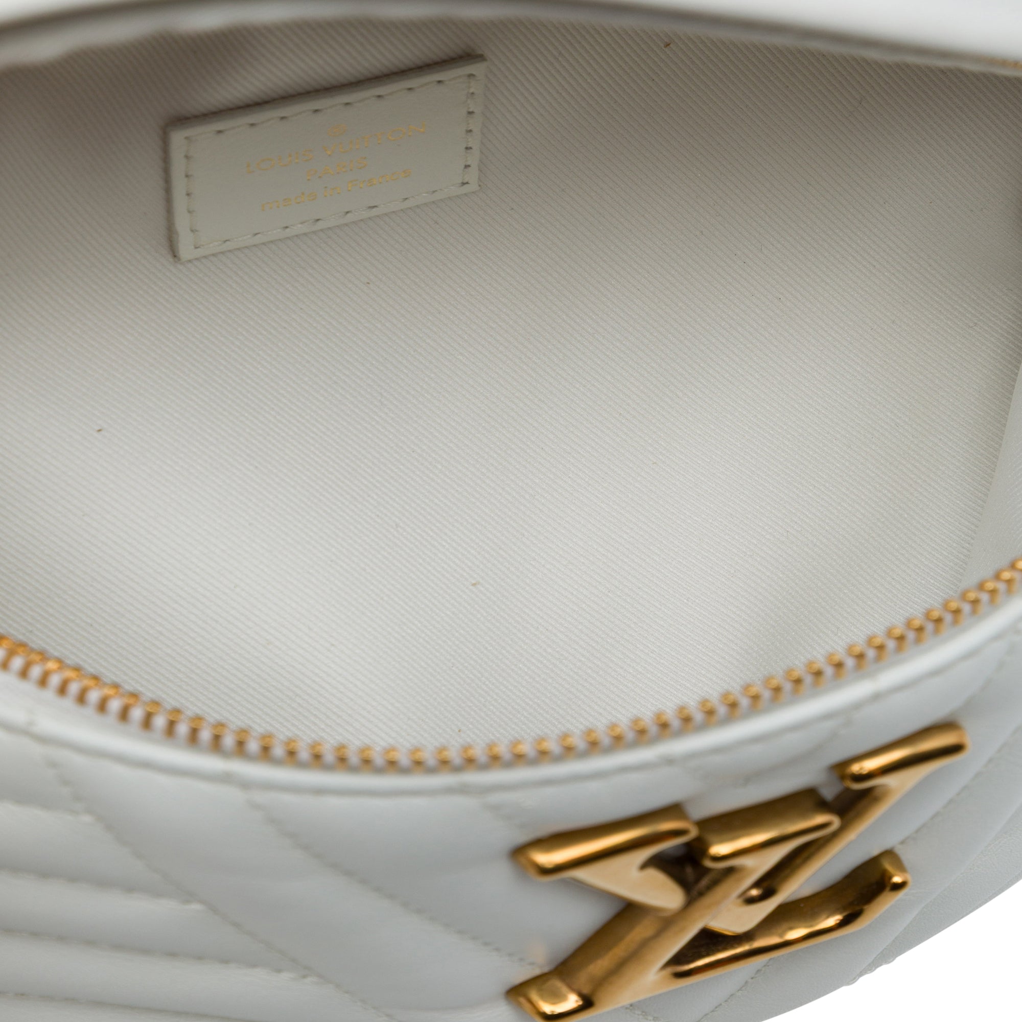 Louis Vuitton Calfskin New Wave Bumbag - image 4