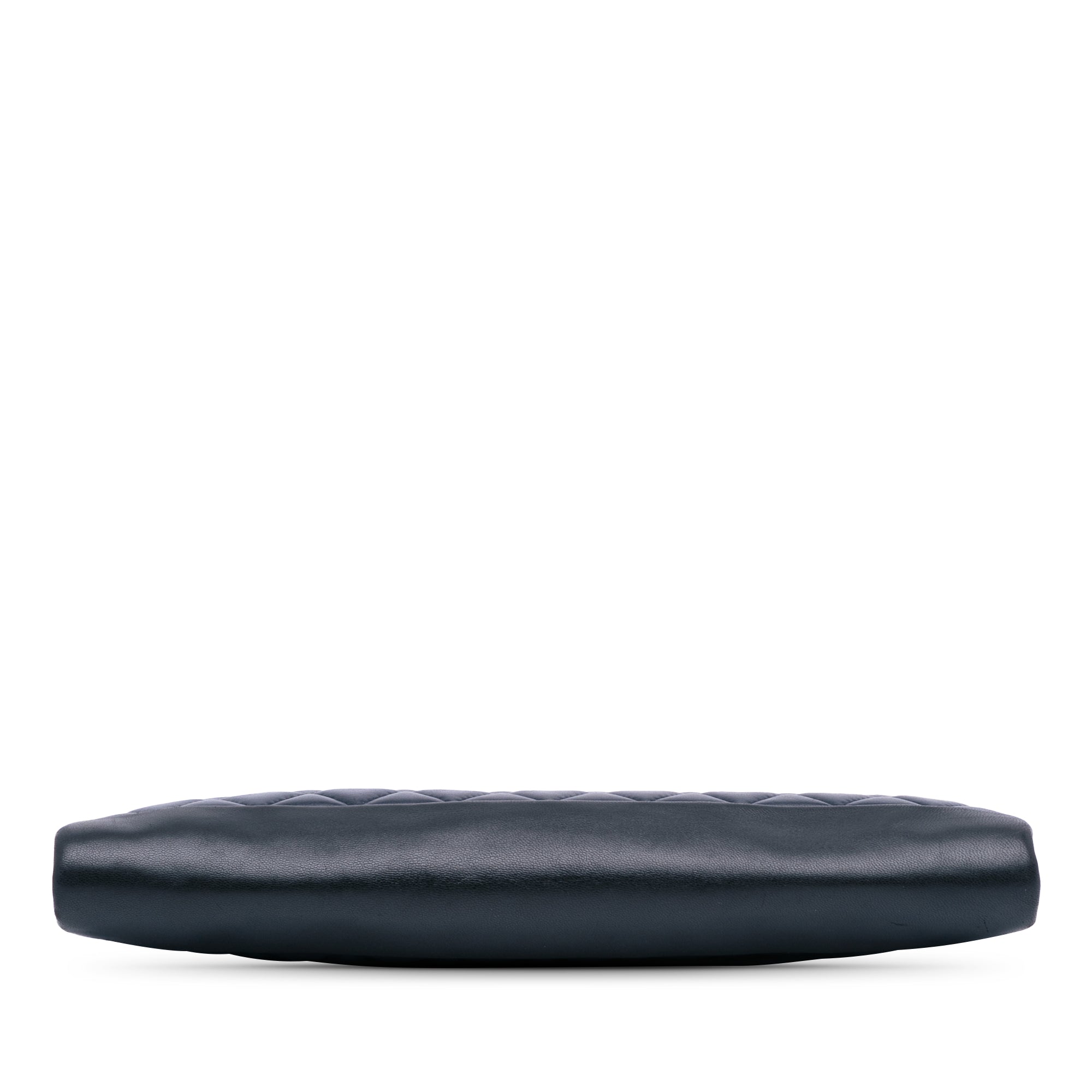 Chanel CC Quilted Lambskin Pearl Evening Baguette Clutch - image 3
