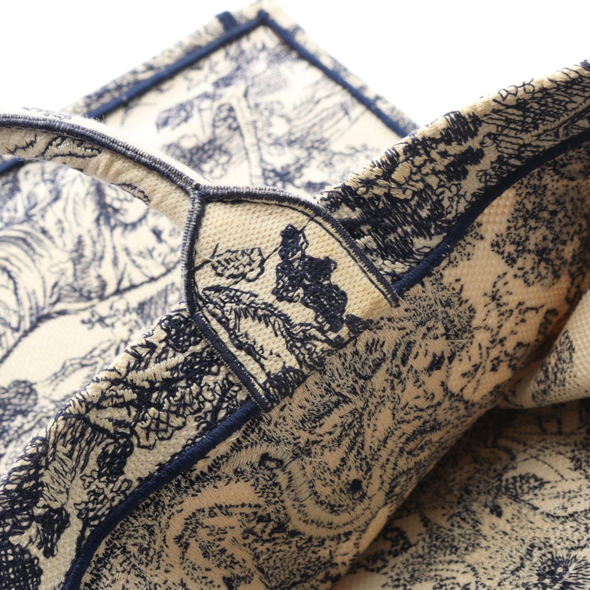 Dior Large Canvas Embroidered Dioriviera Toile De Jouy Book Tote - image 6