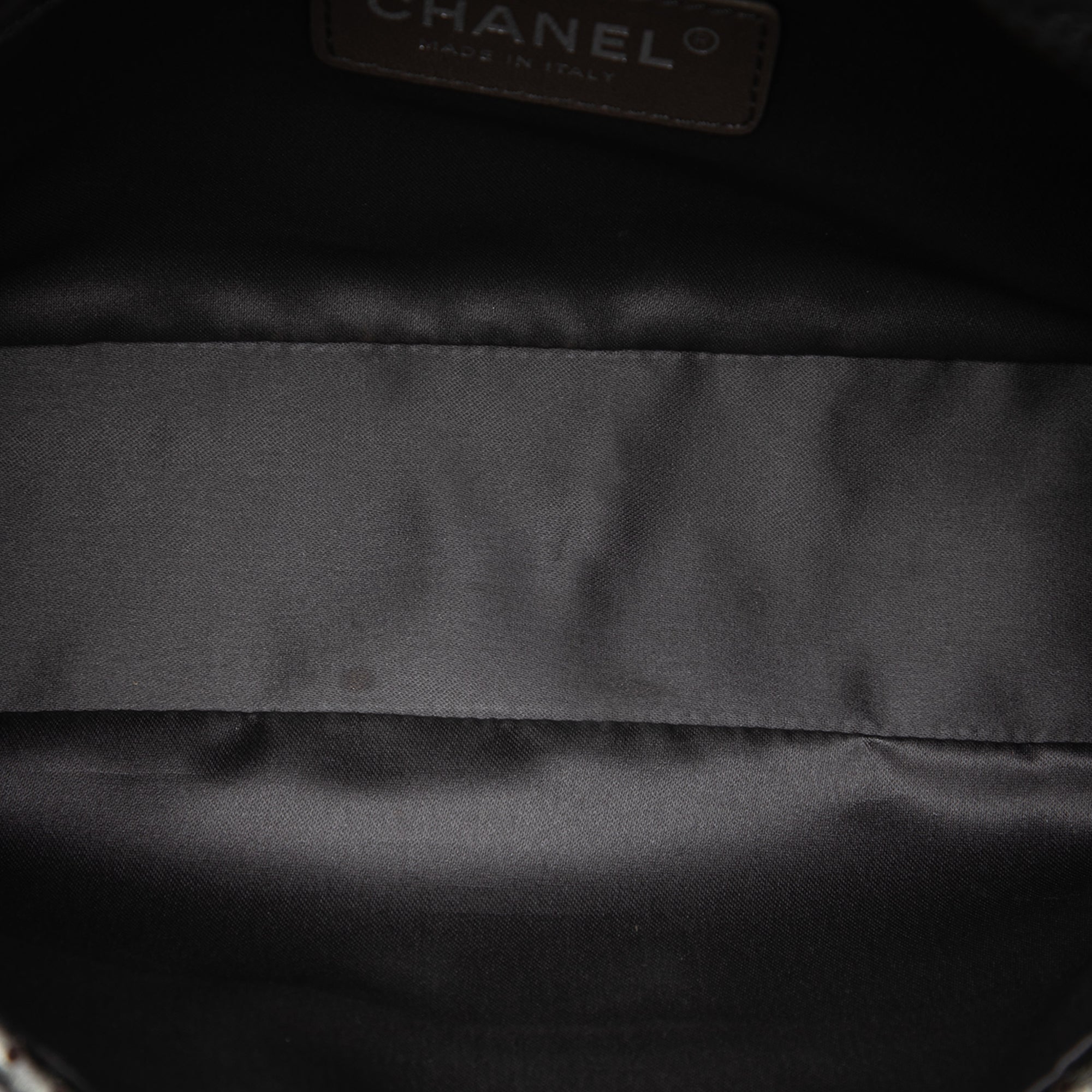 Chanel Medium Reissue Perforated Calfskin Drill Flap - image 4
