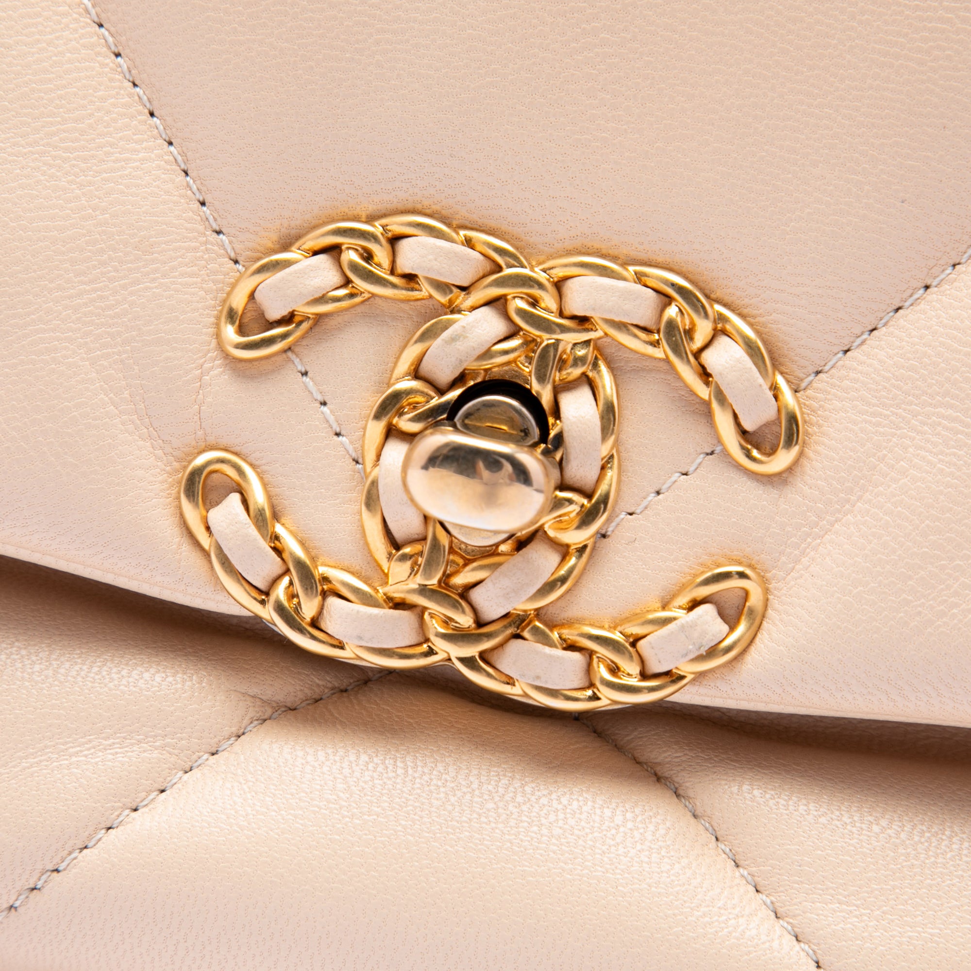 Chanel Medium Lambskin 19 Flap - image 5