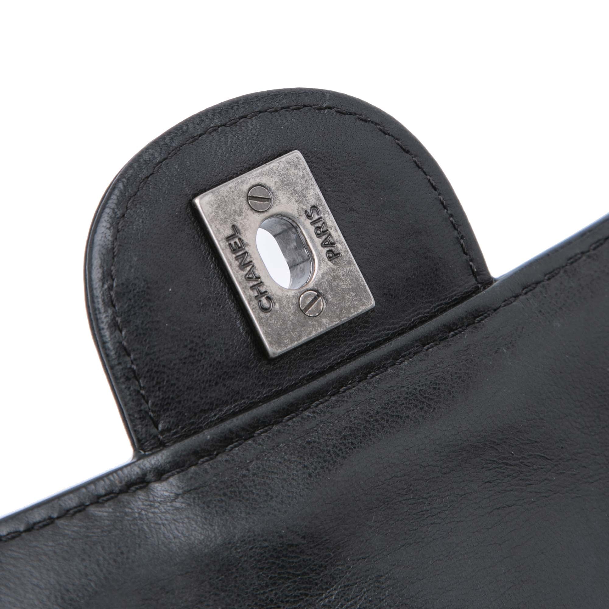 Chanel Medium Quilted Lambskin Citizen Flap - image 10