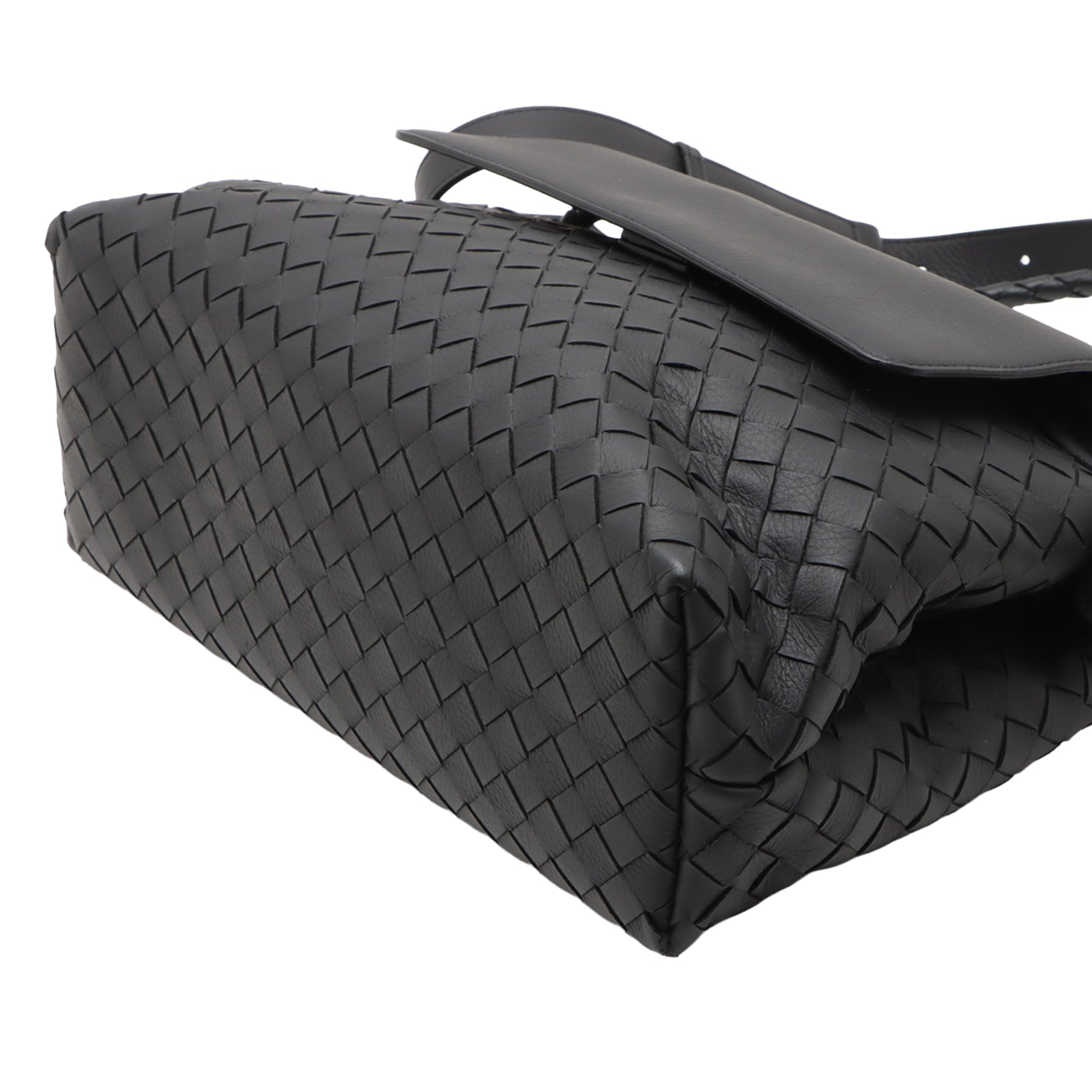 Bottega Veneta Large Calfskin Intrecciato Andiamo Satchel - image 4