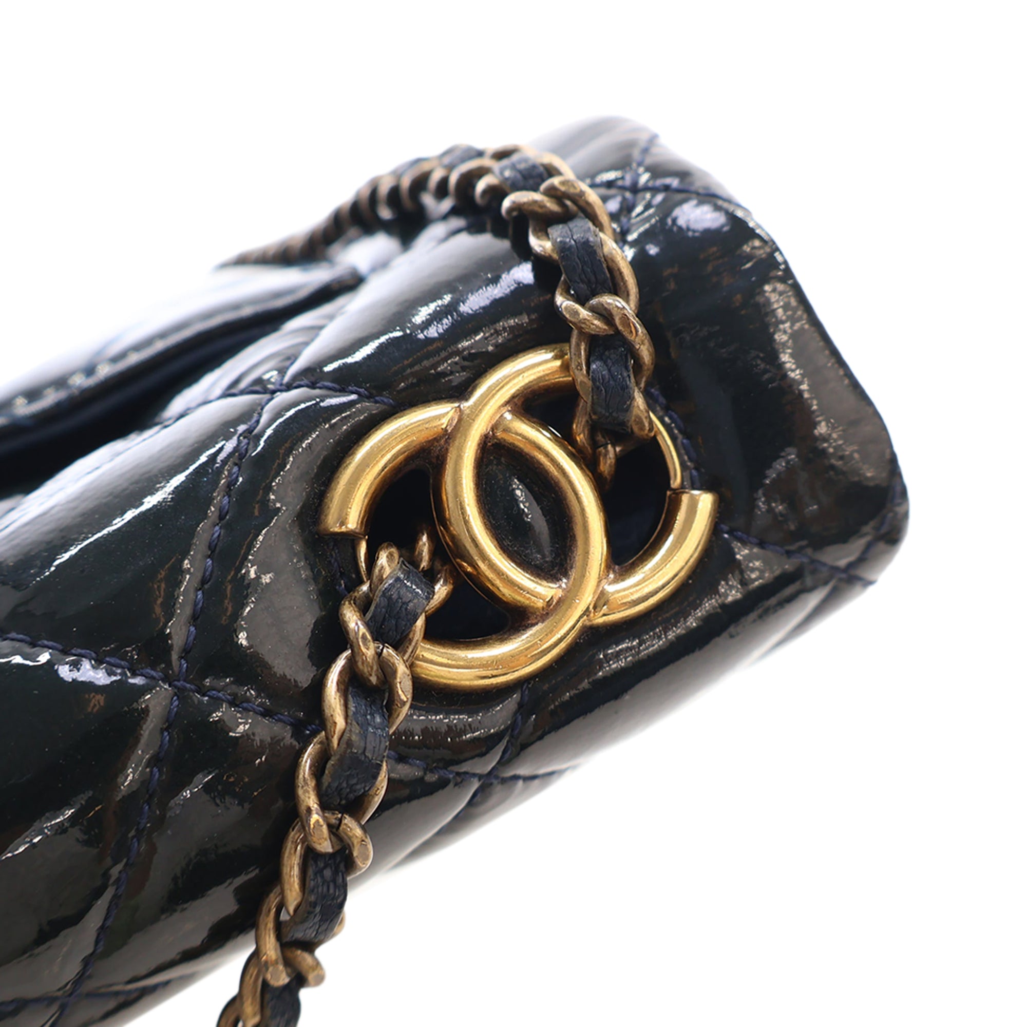 Chanel Paris Salzburg Medium Patent and Goatskin CC Eyelet Flap - image 15