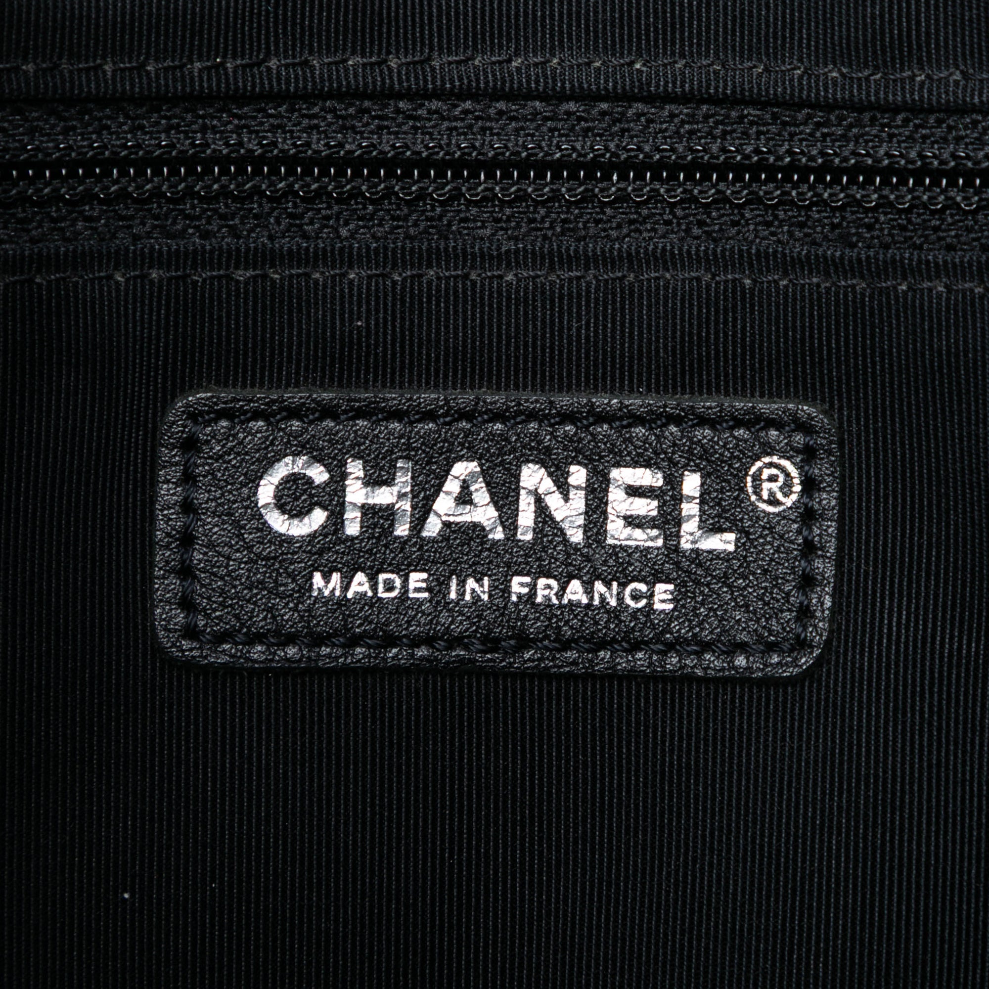 Chanel Quilted Wool and Lambskin Girl Bag - image 5