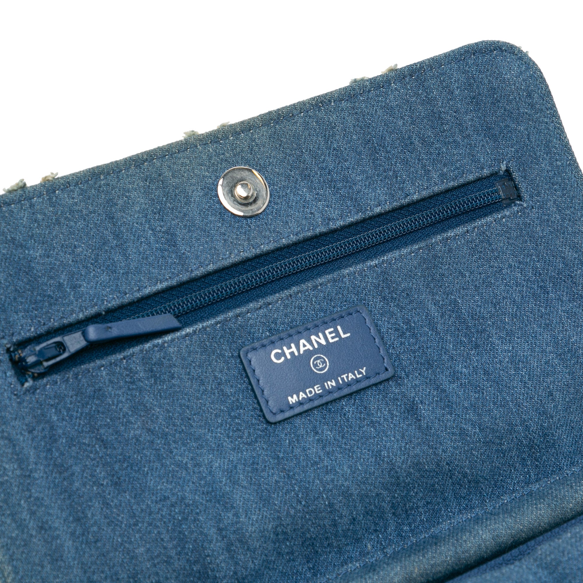 Chanel Frayed Denim Wallet On Chain - image 8