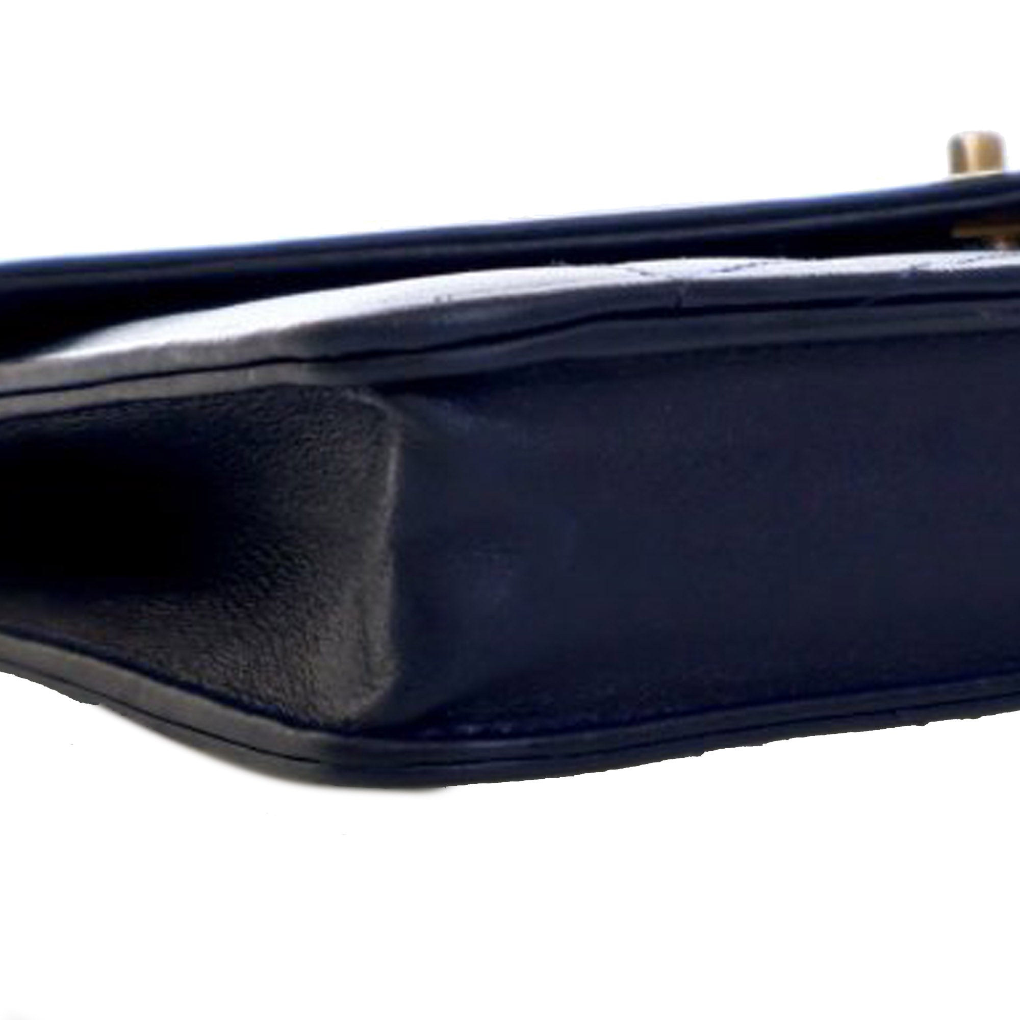 Chanel Reversed Chevron Lambskin Wallet on Chain - image 11