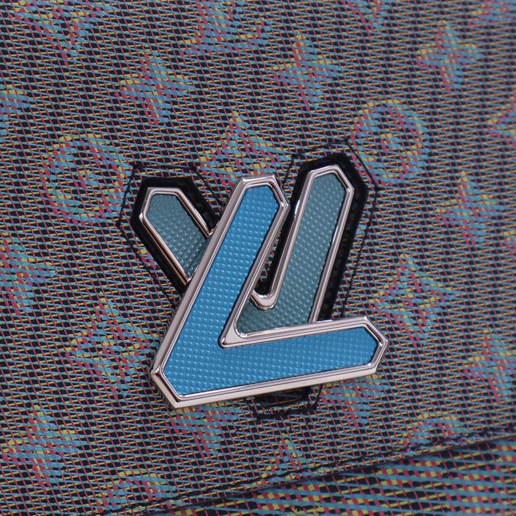 Louis Vuitton Damier Monogram Pop Twist MM - image 6