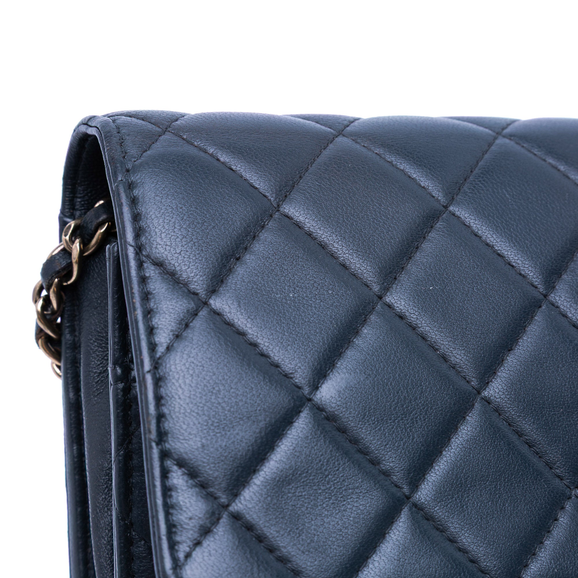 Chanel CC Quilted Lambskin Wallet On Chain - image 10