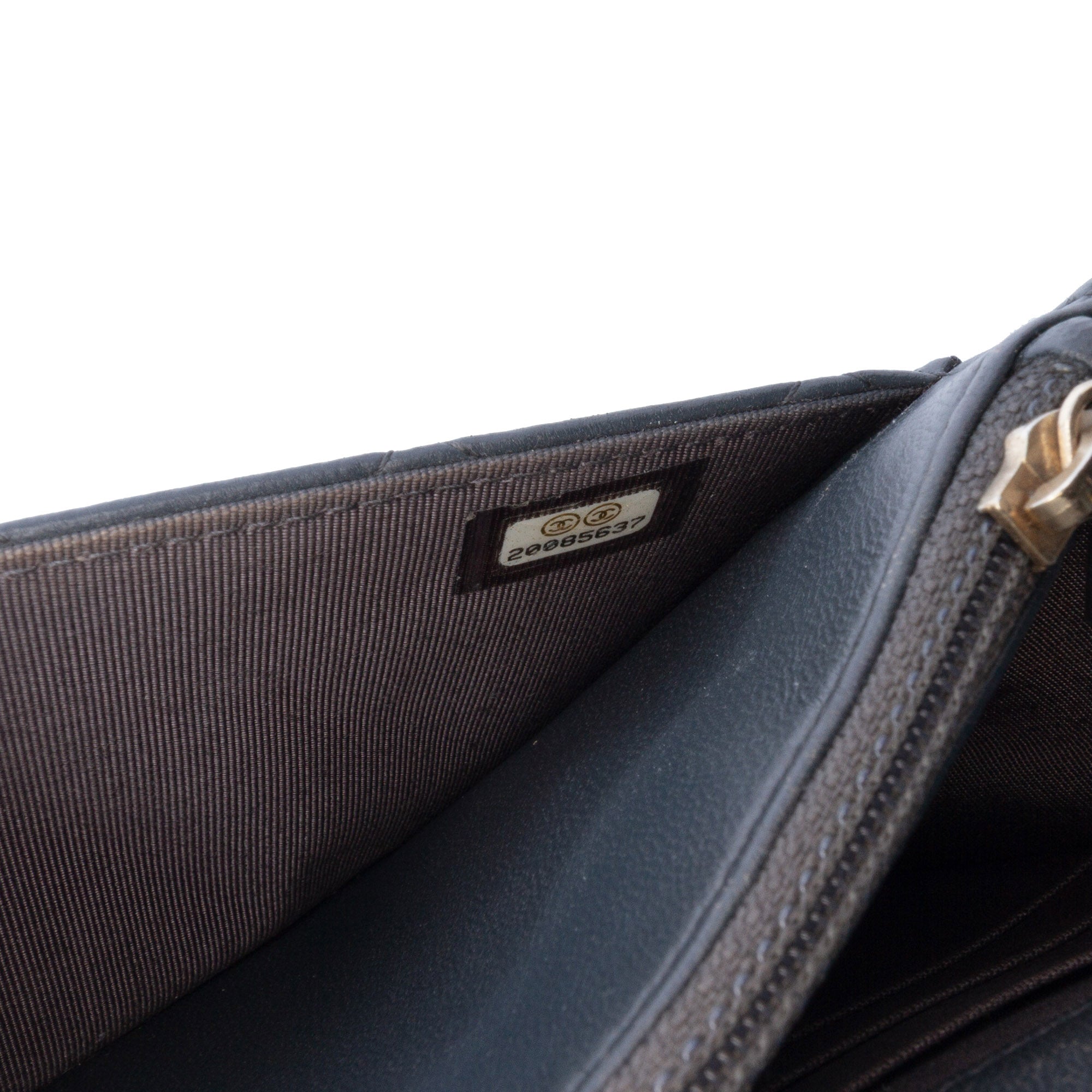 Chanel CC Quilted Lambskin Wallet On Chain - image 6