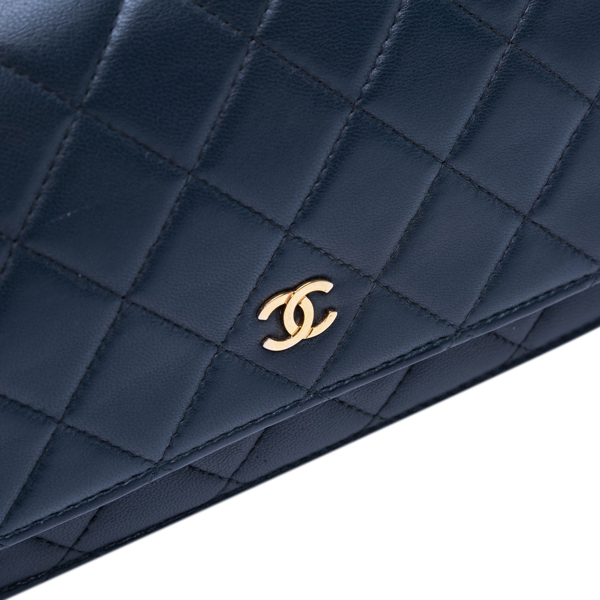 Chanel CC Quilted Lambskin Wallet On Chain - image 7
