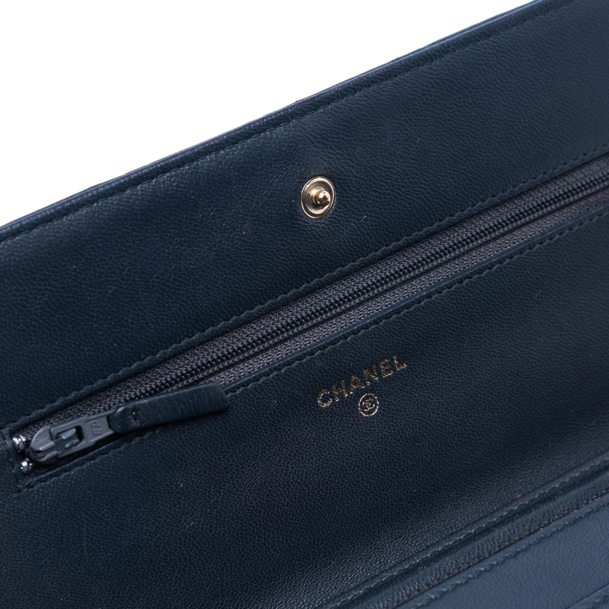 Chanel CC Quilted Lambskin Wallet On Chain - image 8