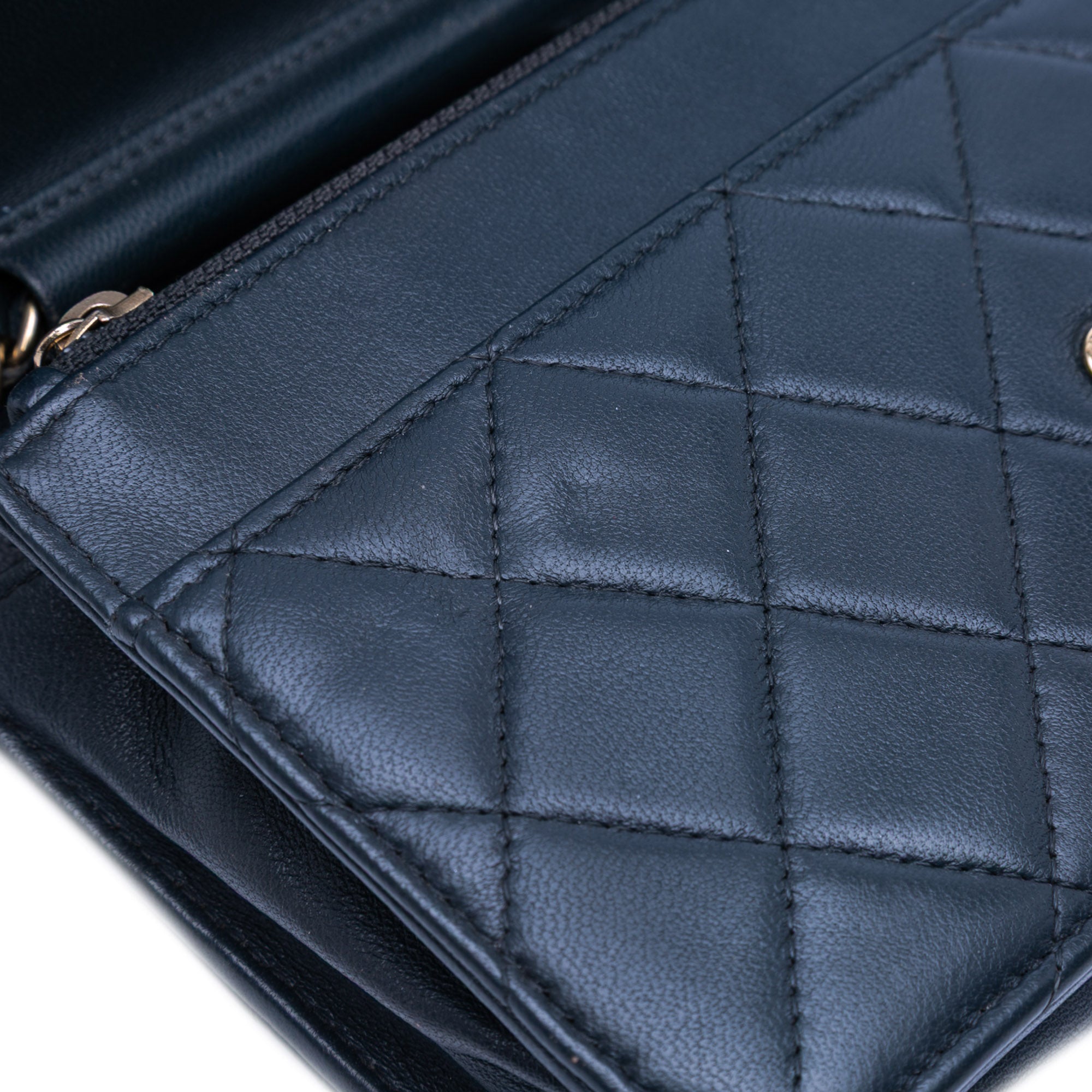Chanel CC Quilted Lambskin Wallet On Chain - image 9