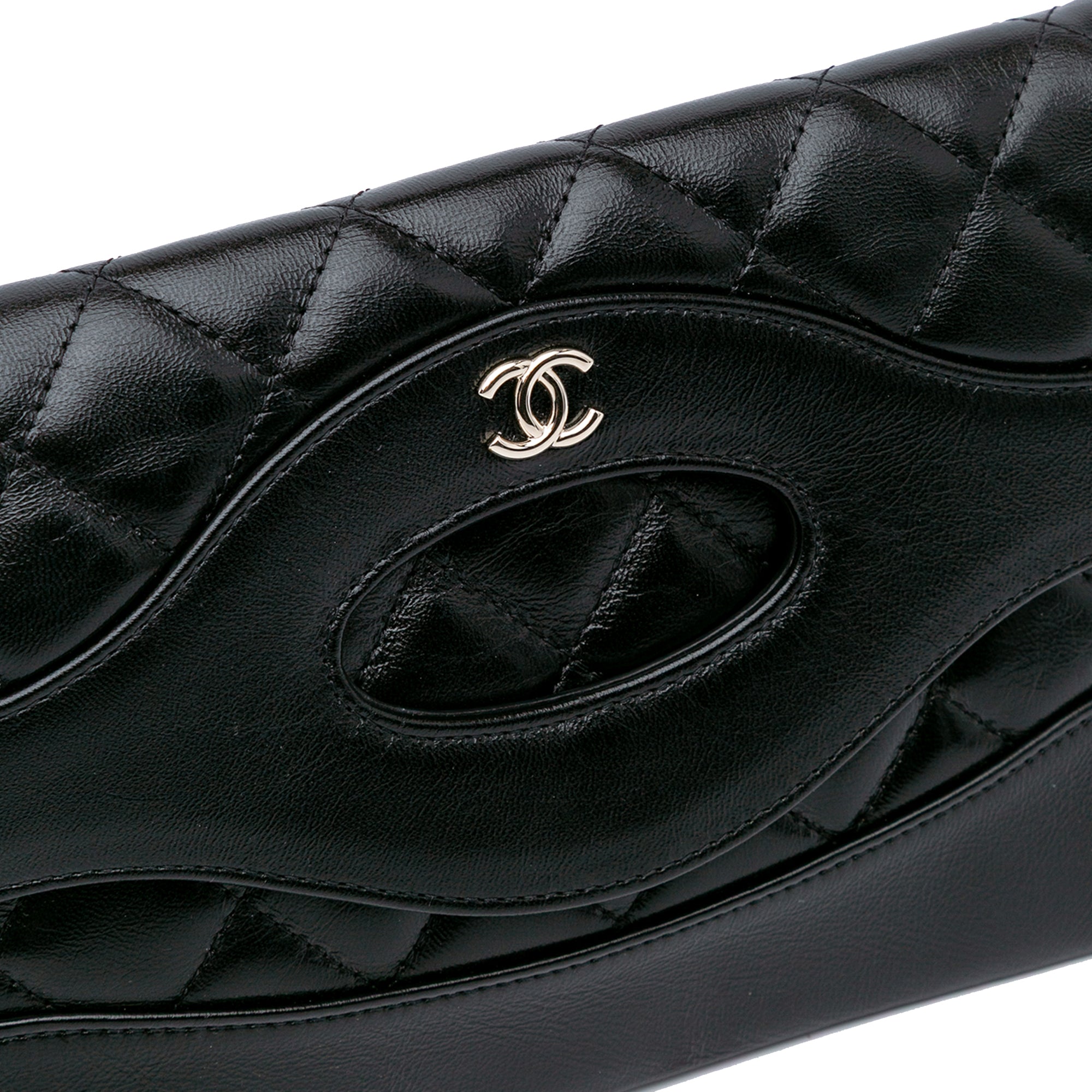Chanel Shiny Crumpled Calfskin 31 Clutch - image 7