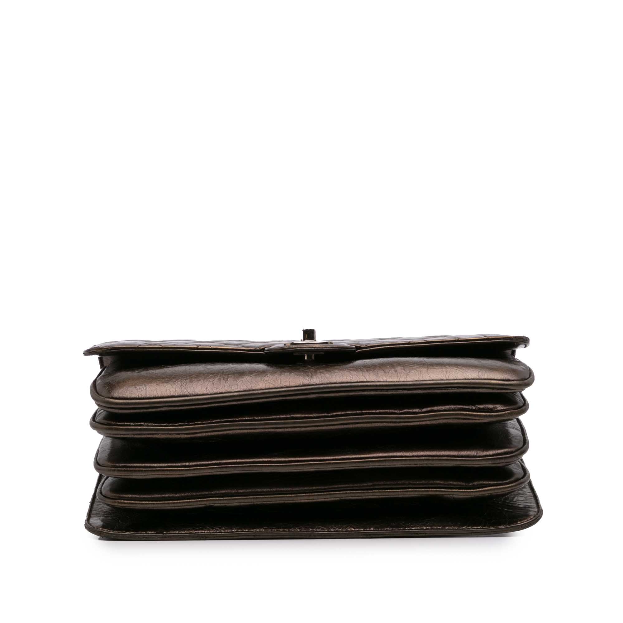 Chanel Medium Metallic Crackled Calfskin Clams Pocket Flap - image 3