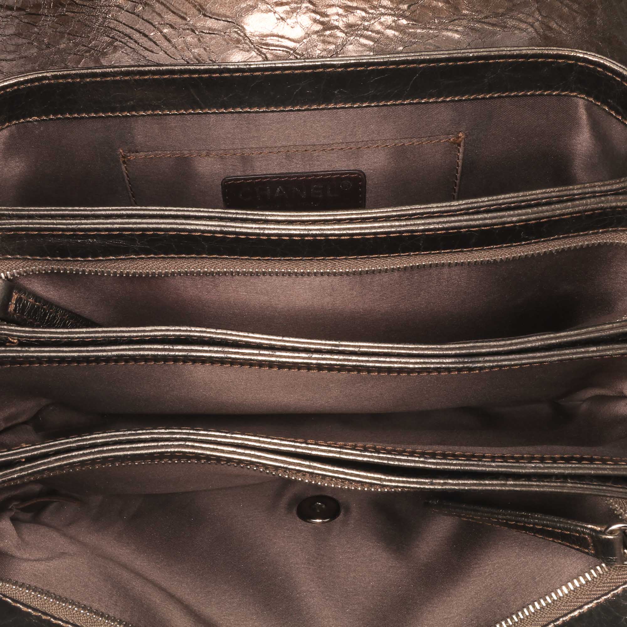 Chanel Medium Metallic Crackled Calfskin Clams Pocket Flap - image 4