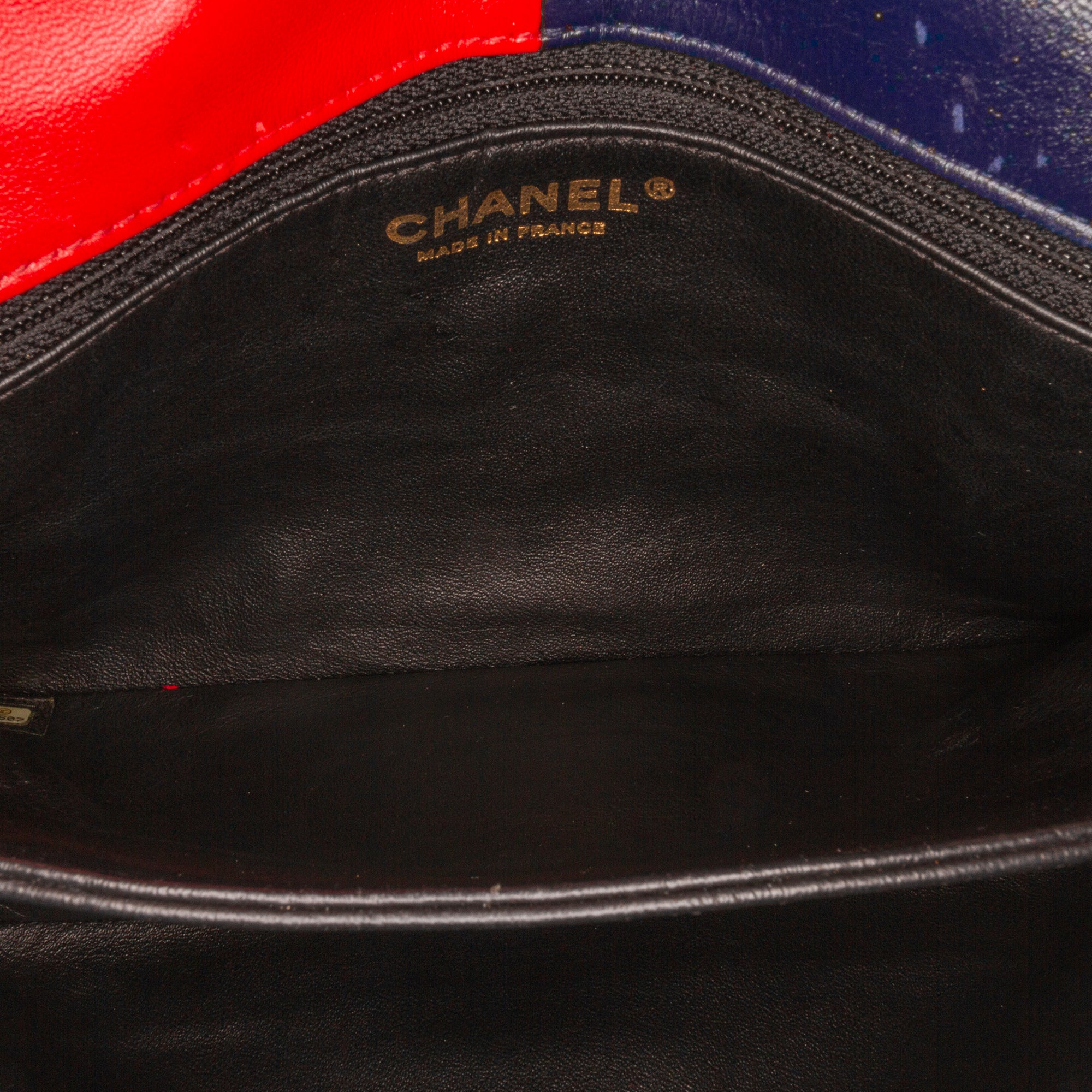 Chanel Pagoda Colorblocking Shoulder Bag - image 6
