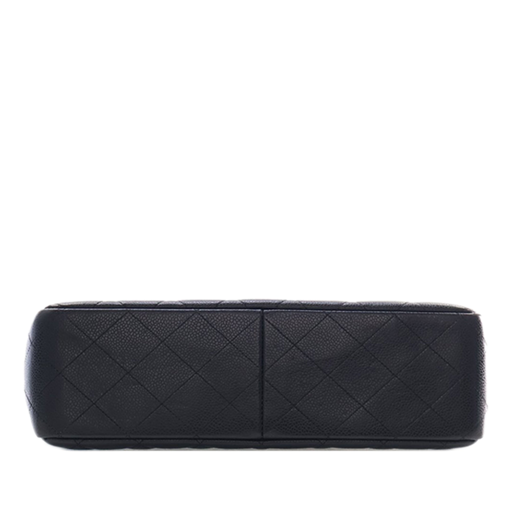 Chanel Jumbo Classic Caviar Single Flap - image 5