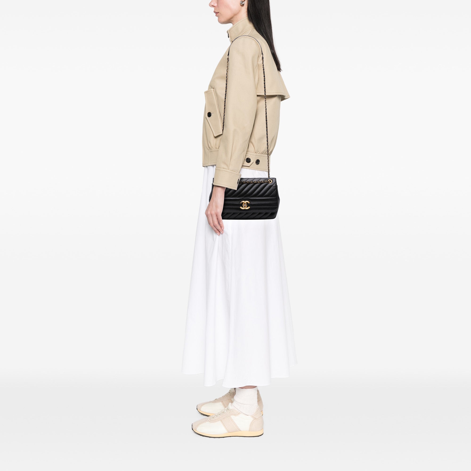 Chanel Medium Diagonal Quilted Goatskin Flap - image 10