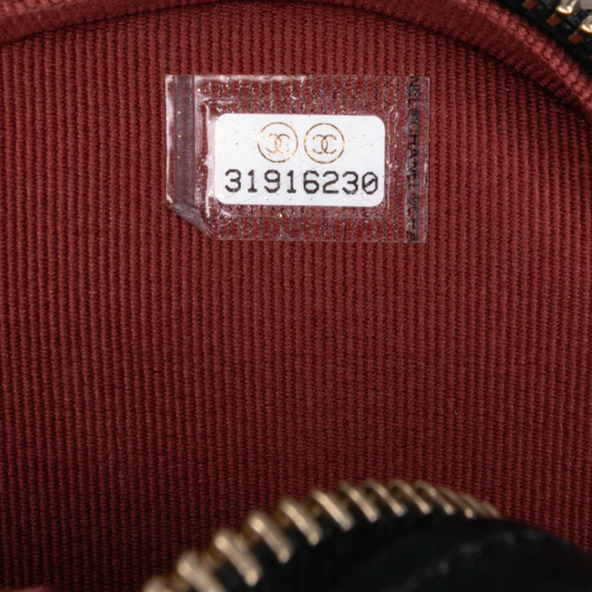 Chanel Mini Lambskin CC in Love Heart Crossbody - image 6