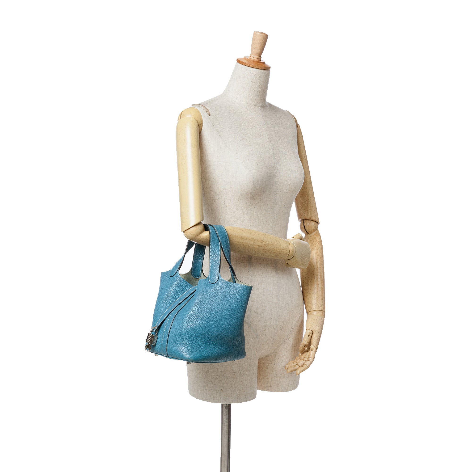 Hermès Clemence Picotin Lock 18 - image 10
