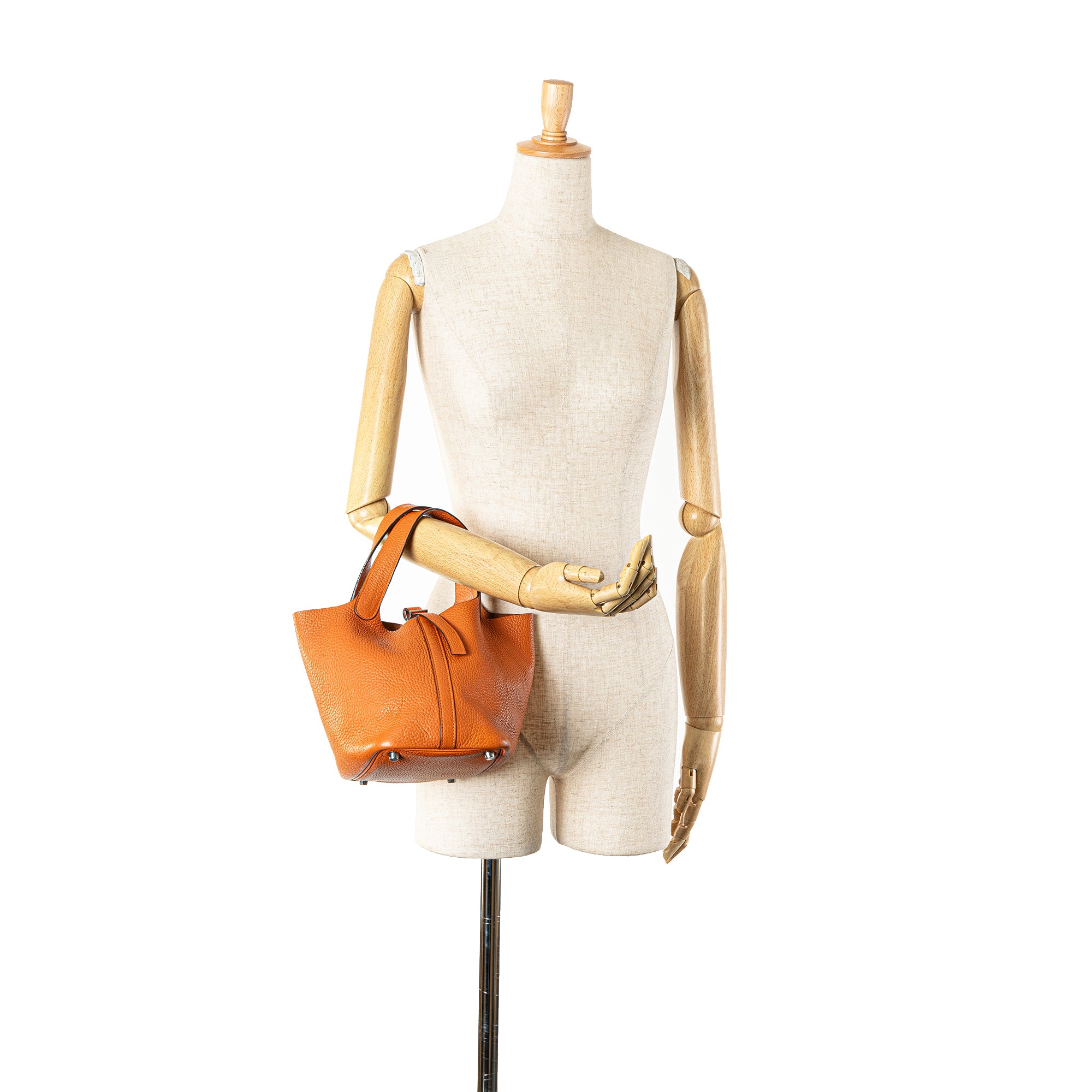 Hermès Clemence Picotin 18 - image 8