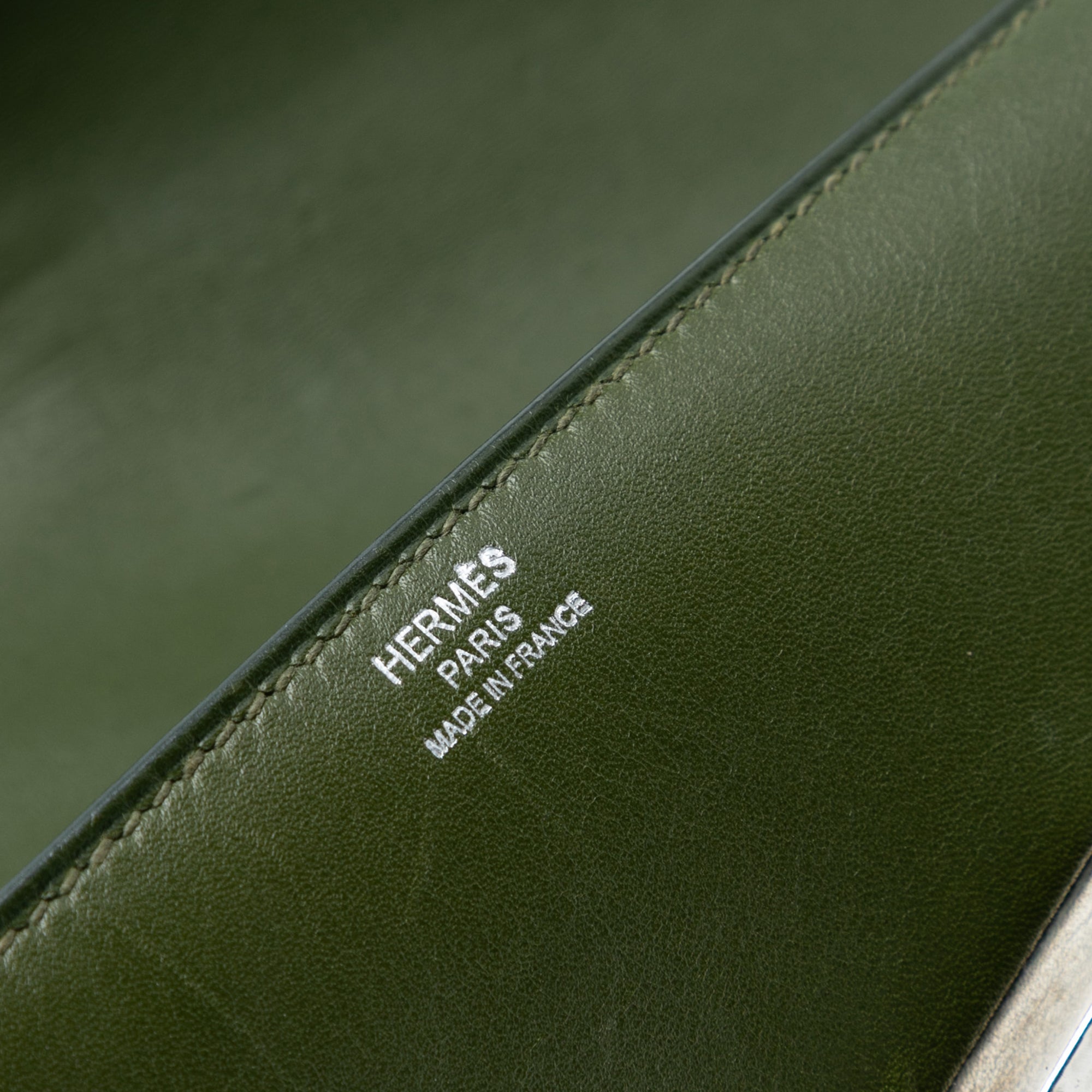 Hermès Tadelakt Egee Clutch - image 5