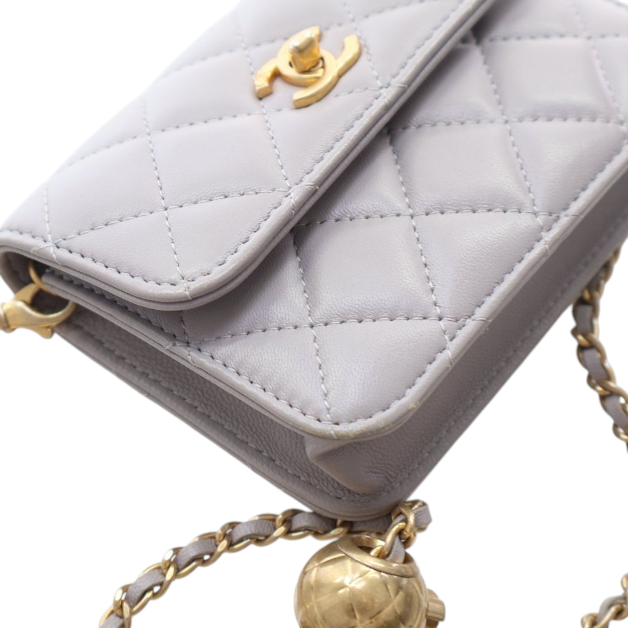 Chanel Mini Quilted Lambskin Pearl Crush Clutch with Chain - image 10