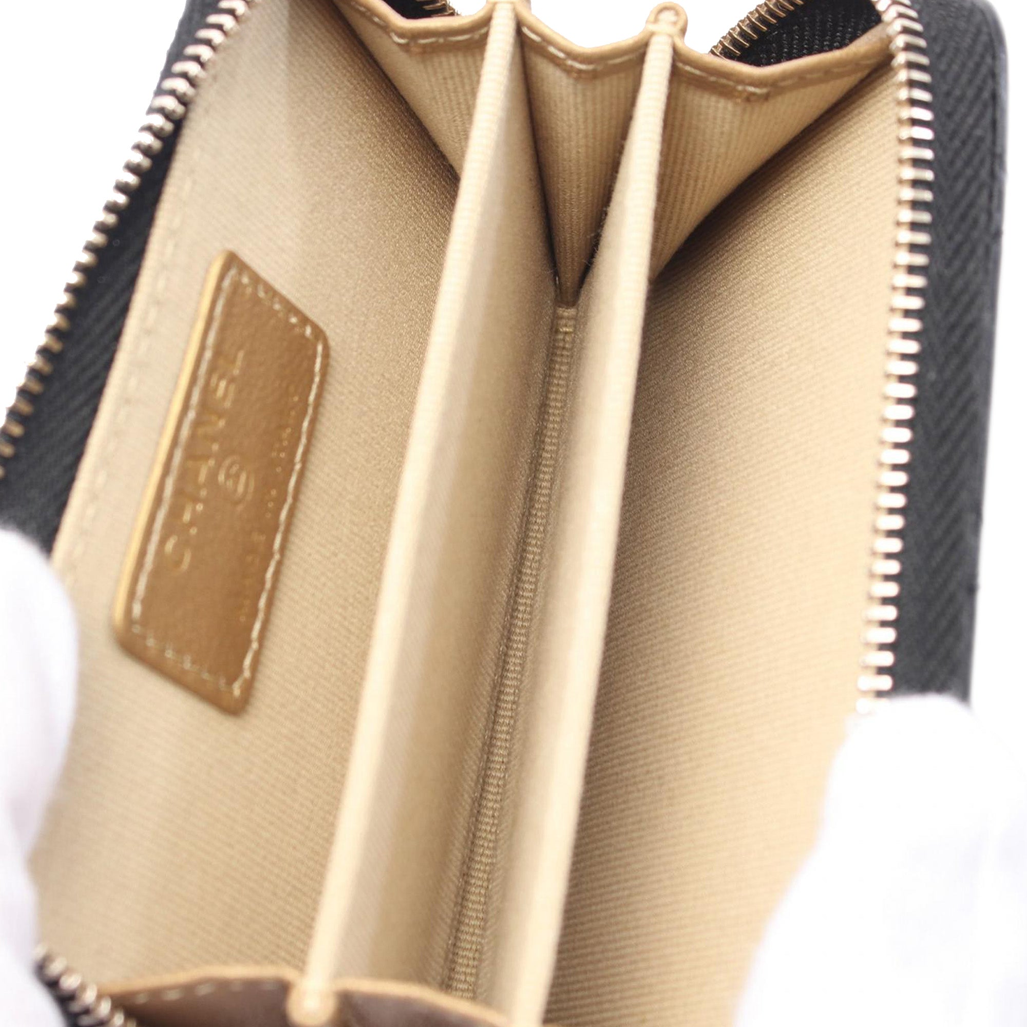 Chanel Mini Lambskin Pearl Crush Card Holder On Chain - image 3