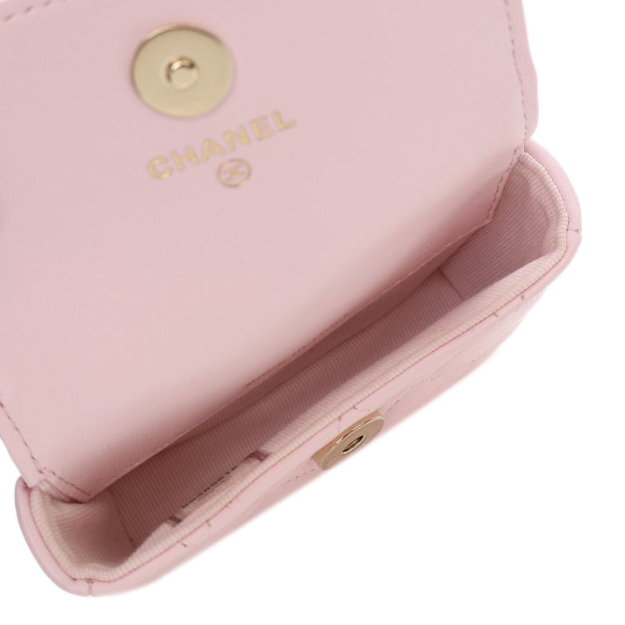Chanel Quilted Lambskin Pearl Chain Belt Bag - image 4