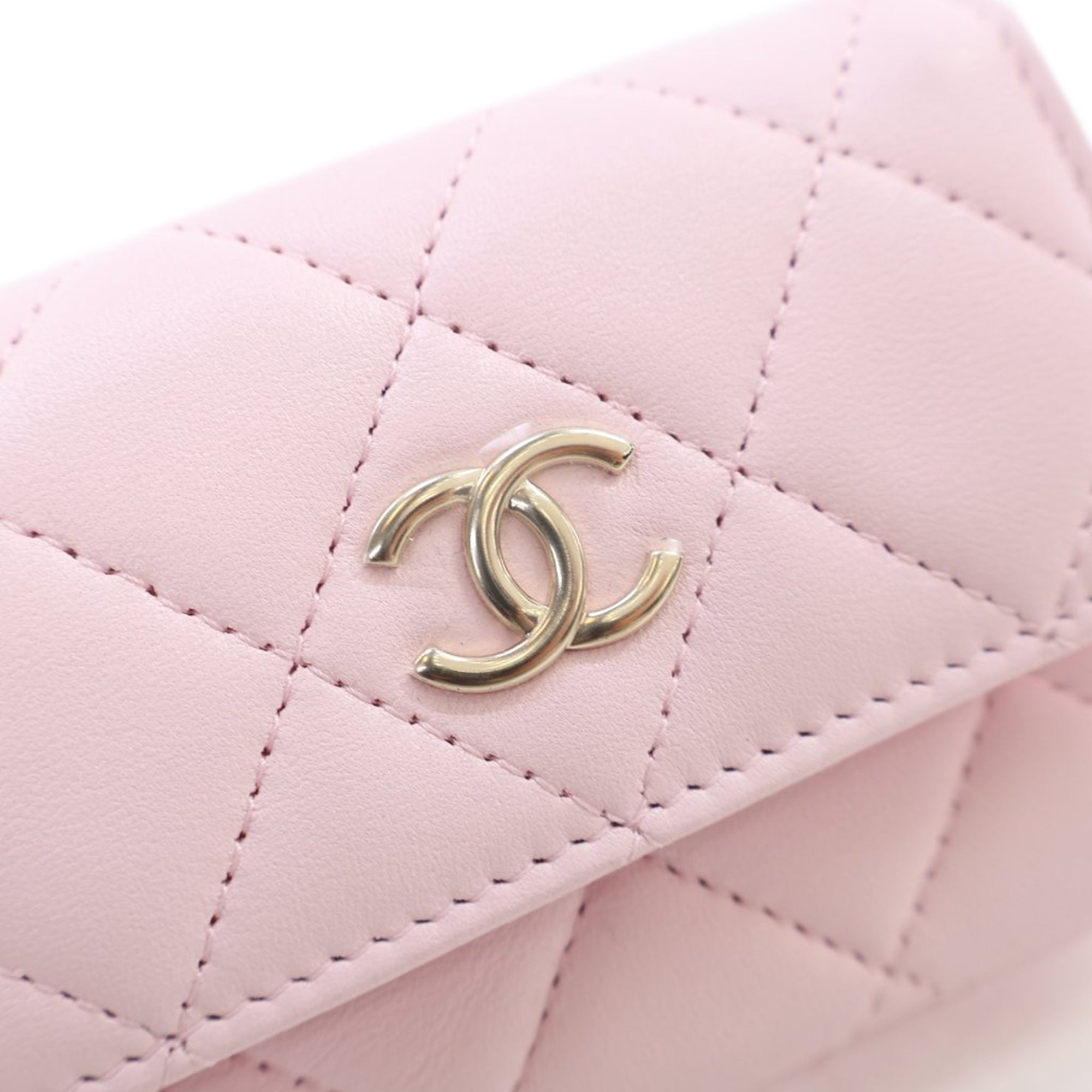 Chanel Quilted Lambskin Pearl Chain Belt Bag - image 5