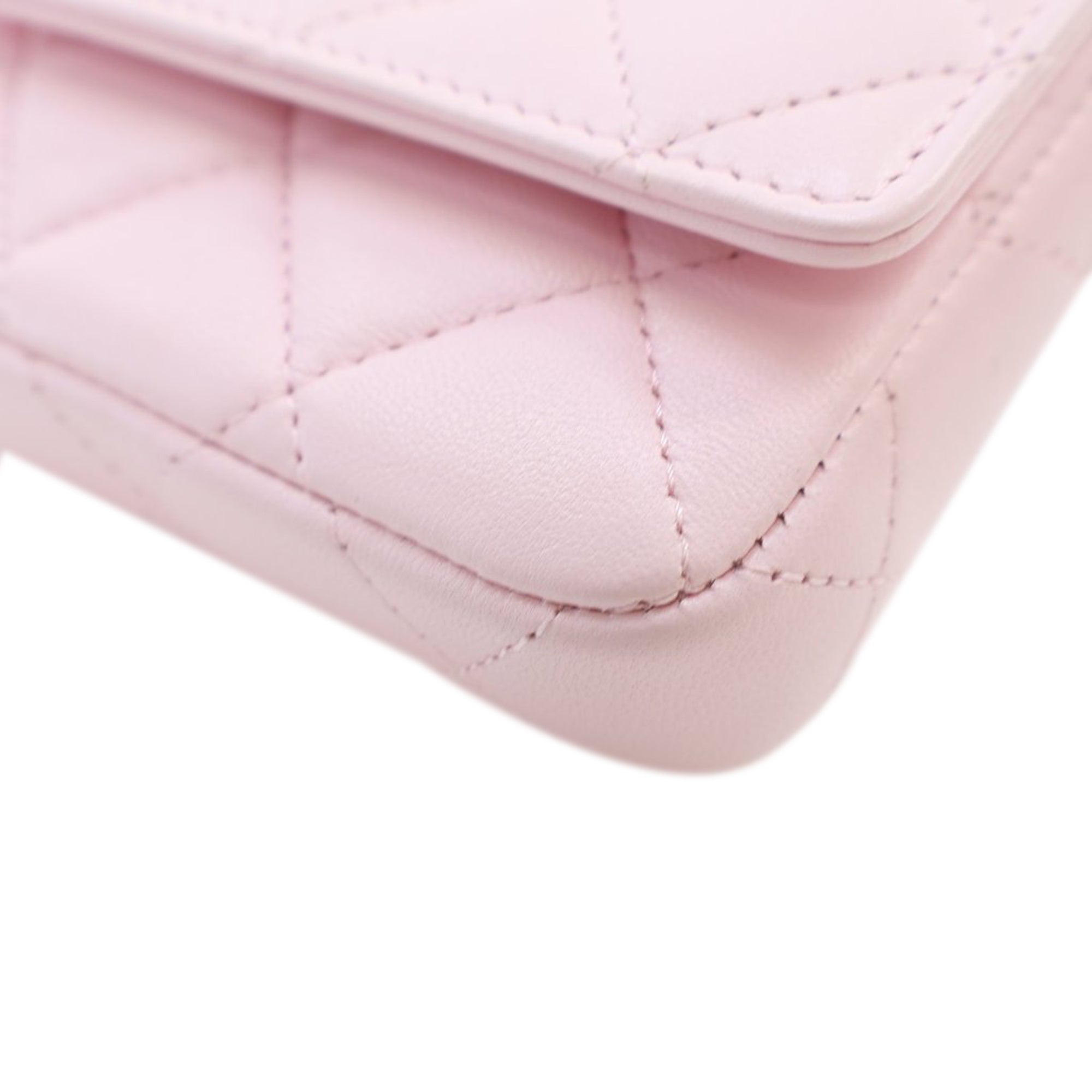 Chanel Quilted Lambskin Pearl Chain Belt Bag - image 8