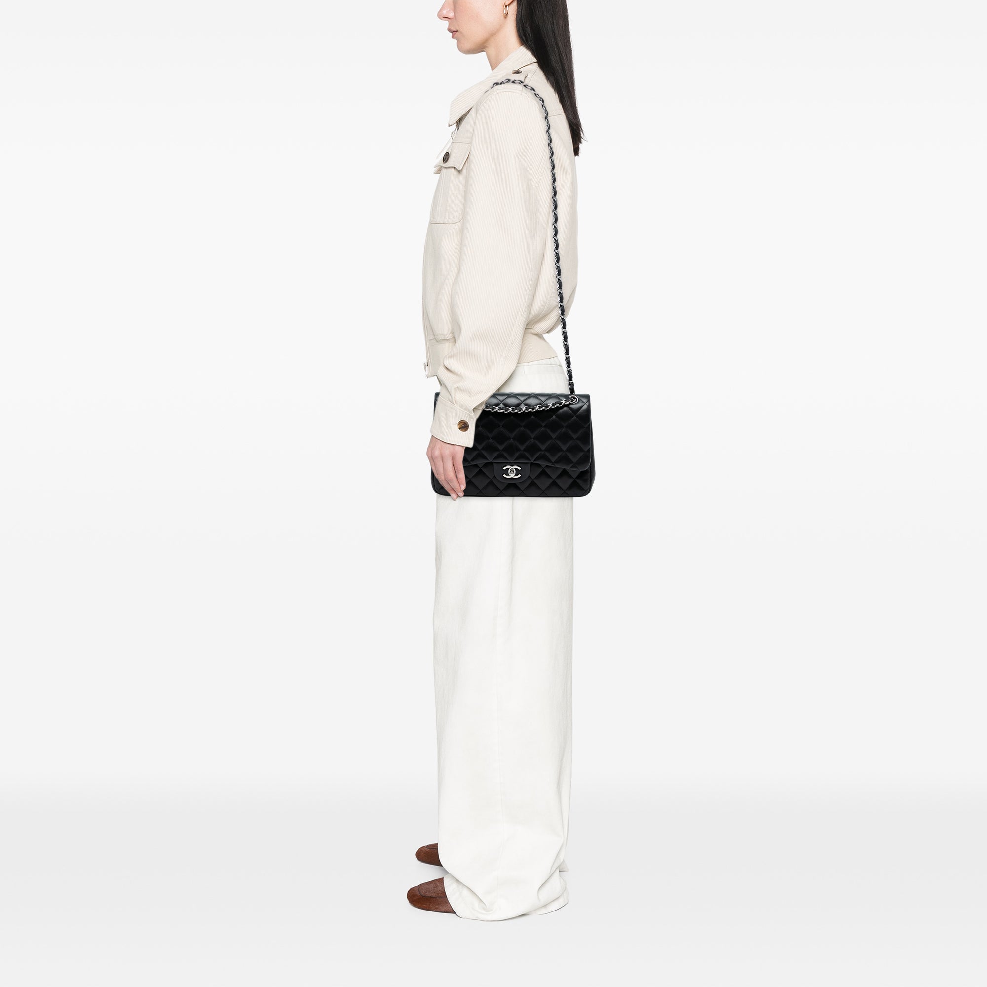 Chanel Jumbo Classic Lambskin Double Flap - image 7