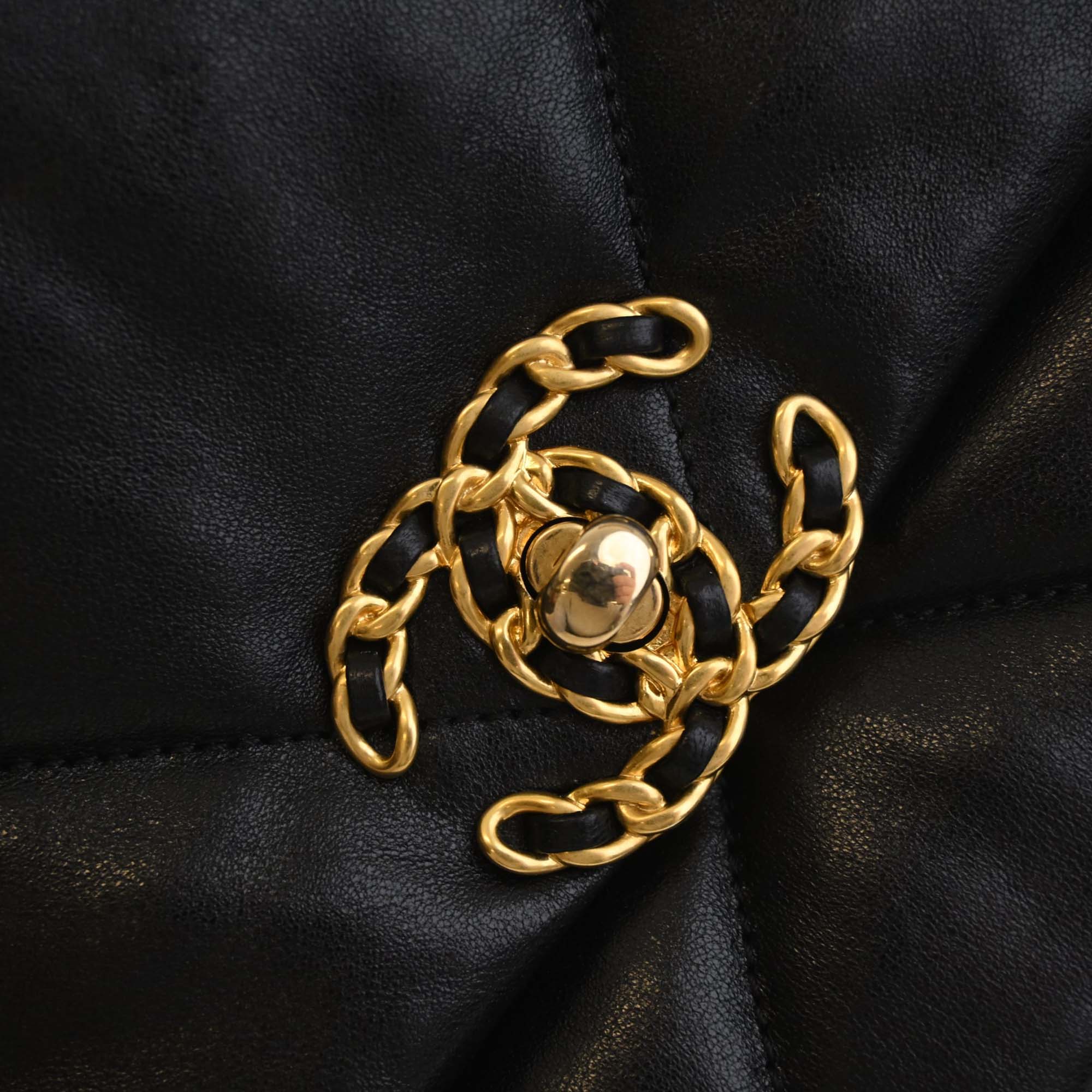 Chanel Medium Lambskin 19 Flap - image 6