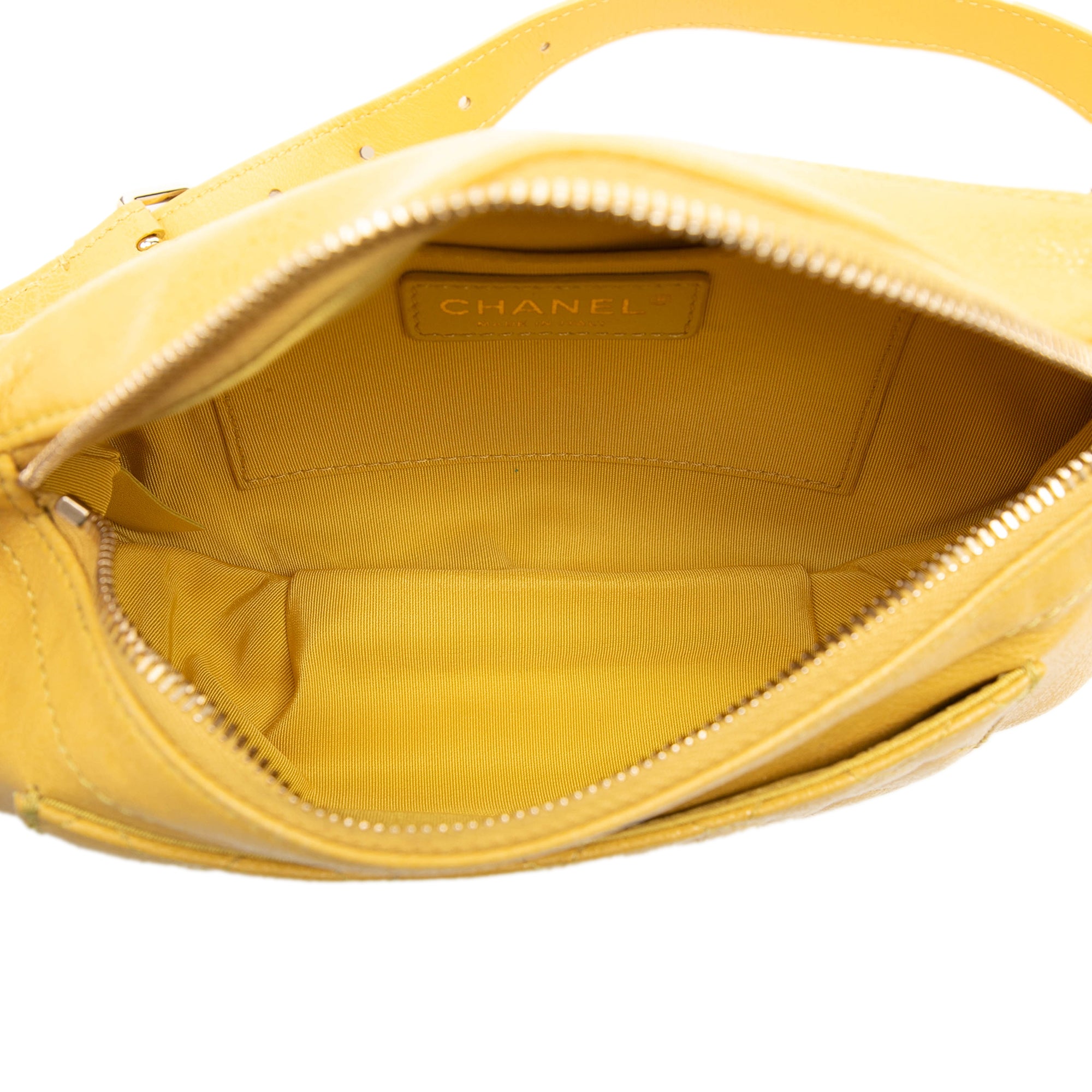 Chanel Quilted Lambskin Classic Bi Waist Bag - image 4