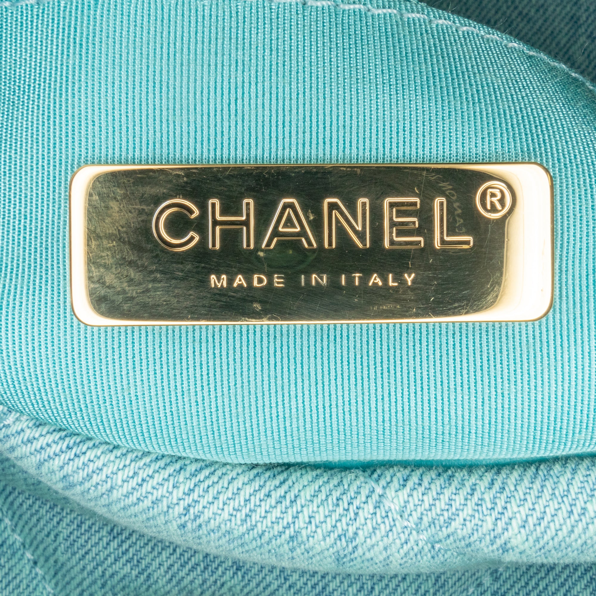 Chanel Medium Denim 19 Flap - image 5