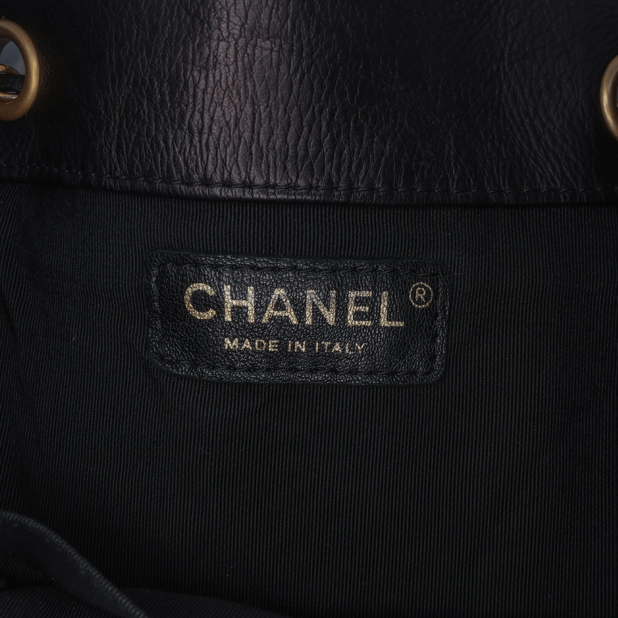 Chanel Medium Crumpled Calfskin Coco Pleats Drawstring Bucket Bag - image 5