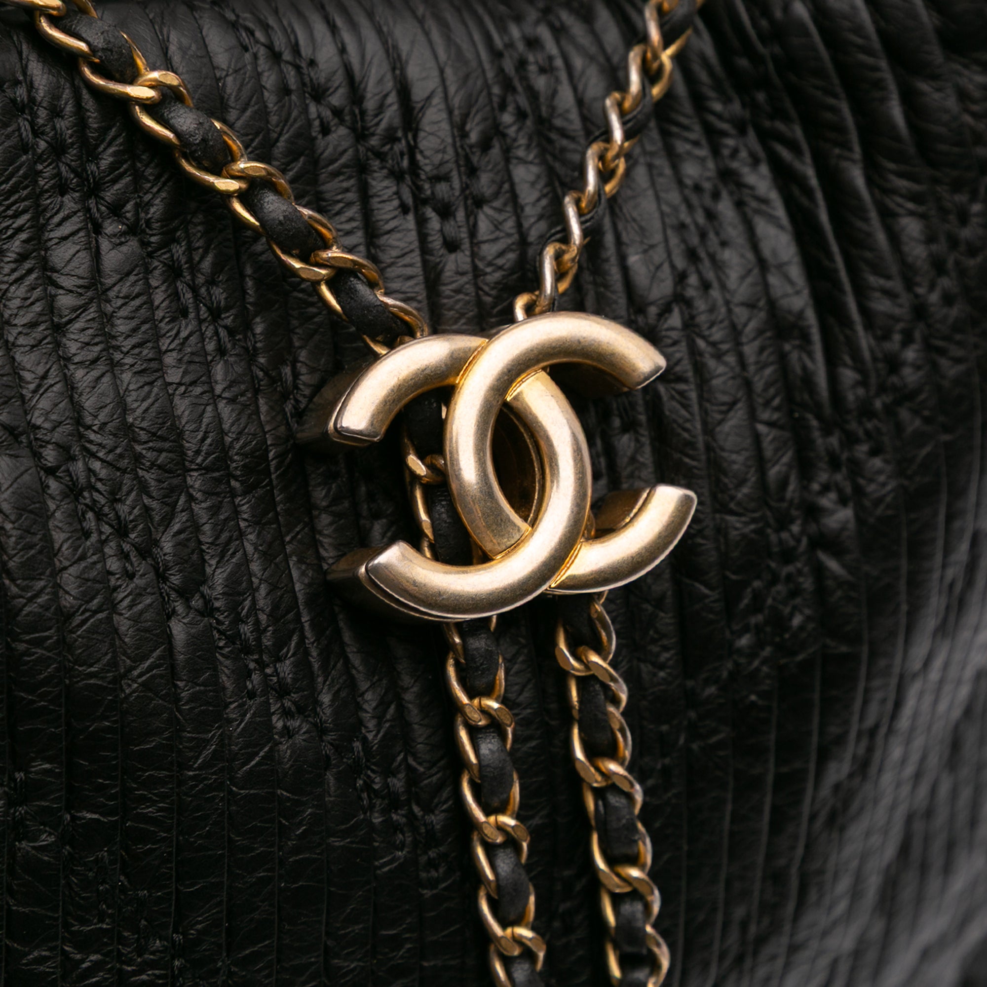 Chanel Medium Crumpled Calfskin Coco Pleats Drawstring Bucket Bag - image 7