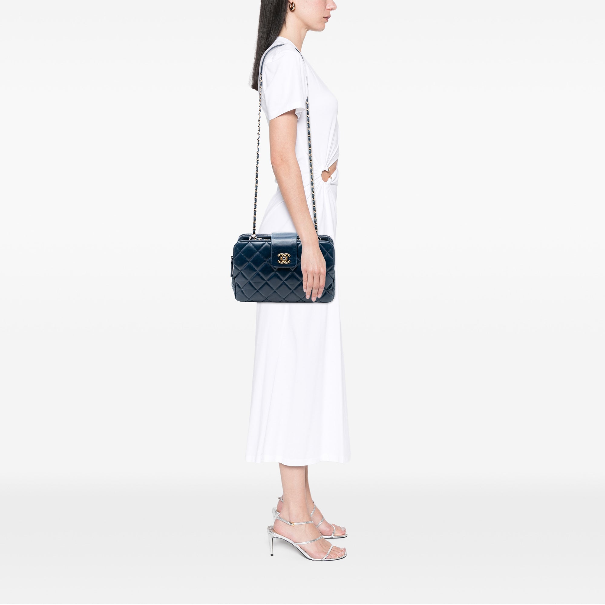 Chanel Medium Quilted Glazed Calfskin Daily Walk Double Zip Shoulder Bag - image 7