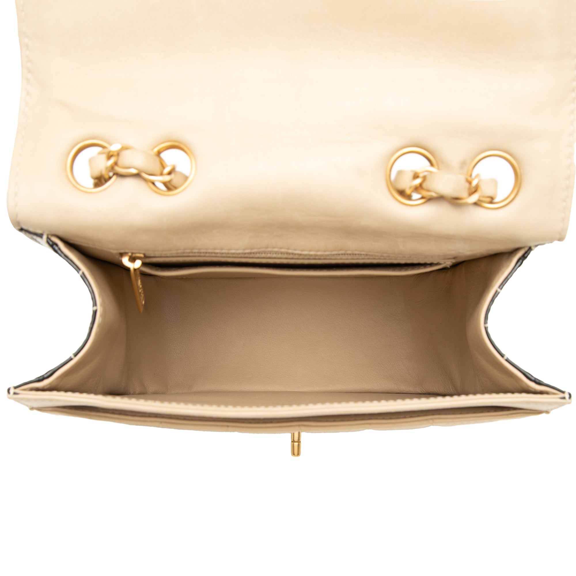 Chanel CC Bicolor Chocolate Bar Lambskin and Patent Square Flap - image 4