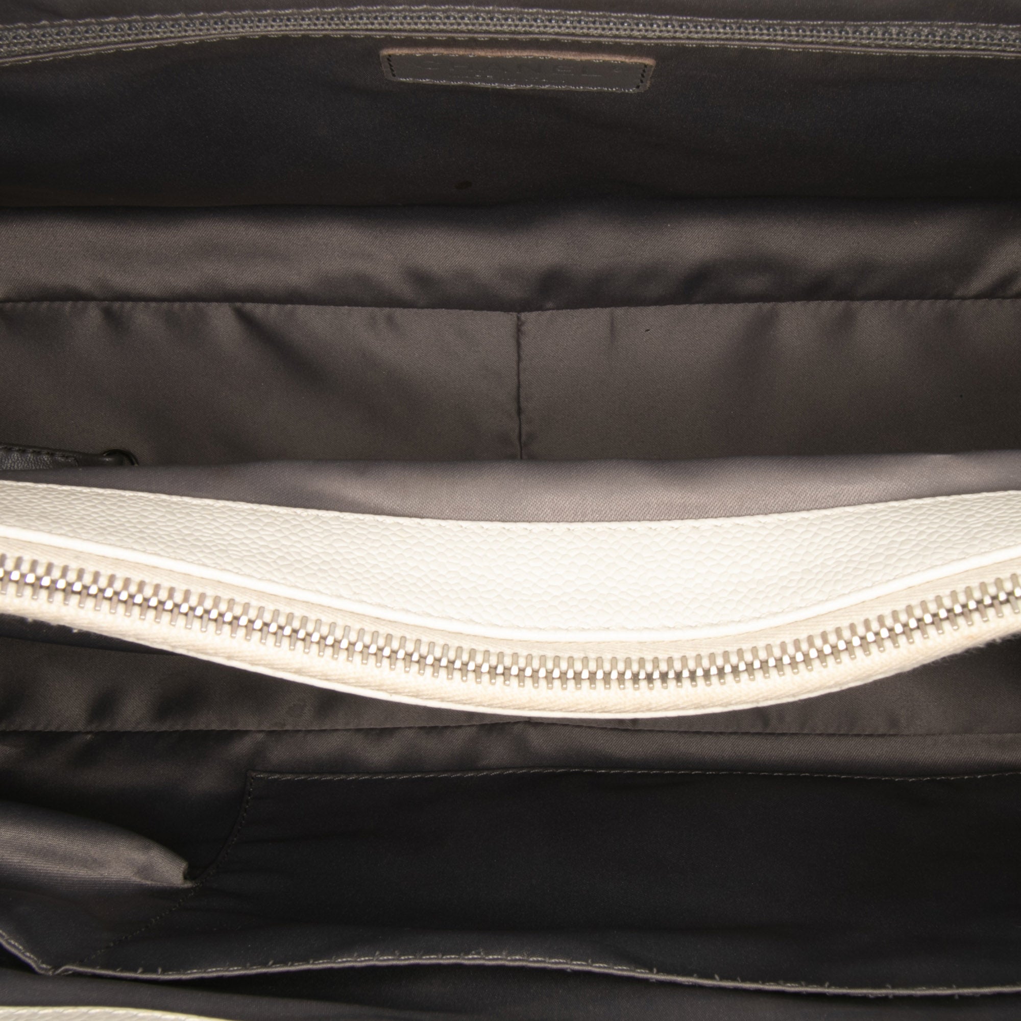Chanel Caviar Grand Shopping Tote XL - image 4