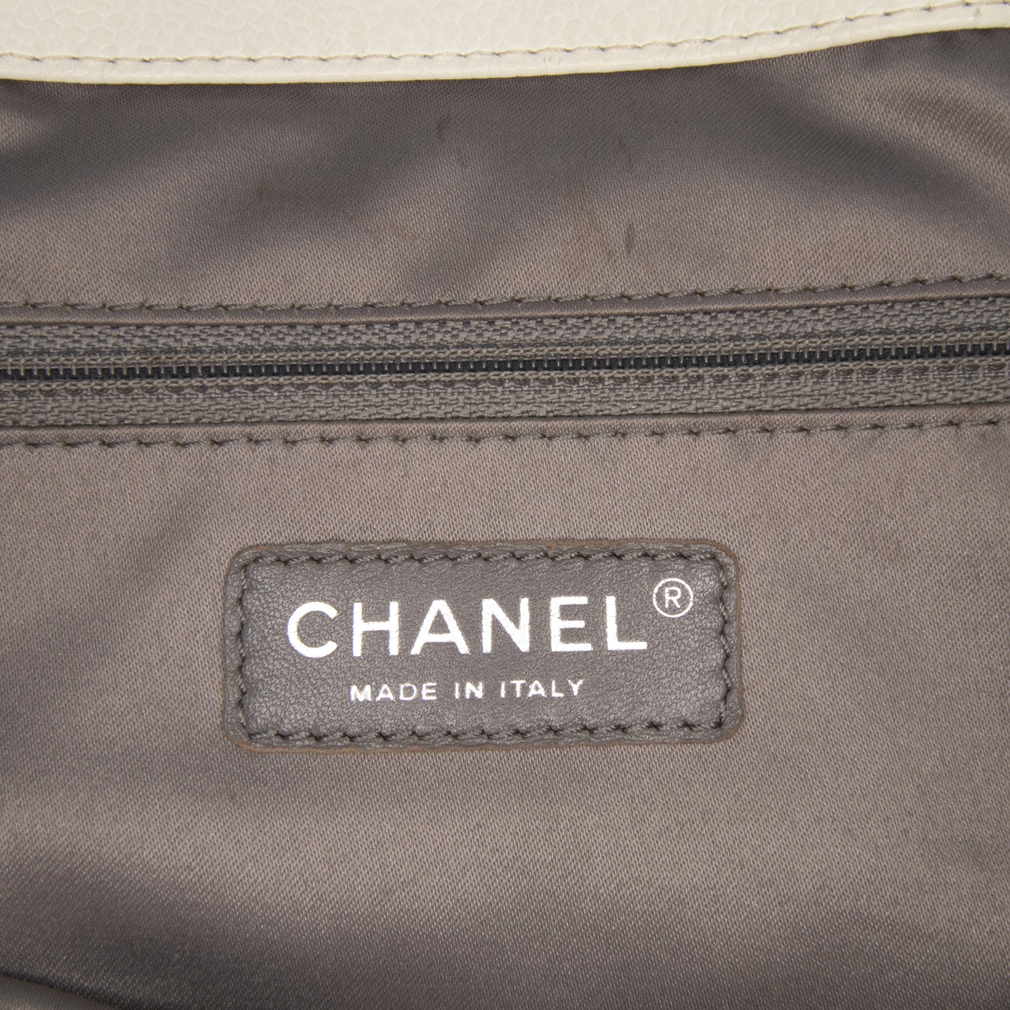 Chanel Caviar Grand Shopping Tote XL - image 5